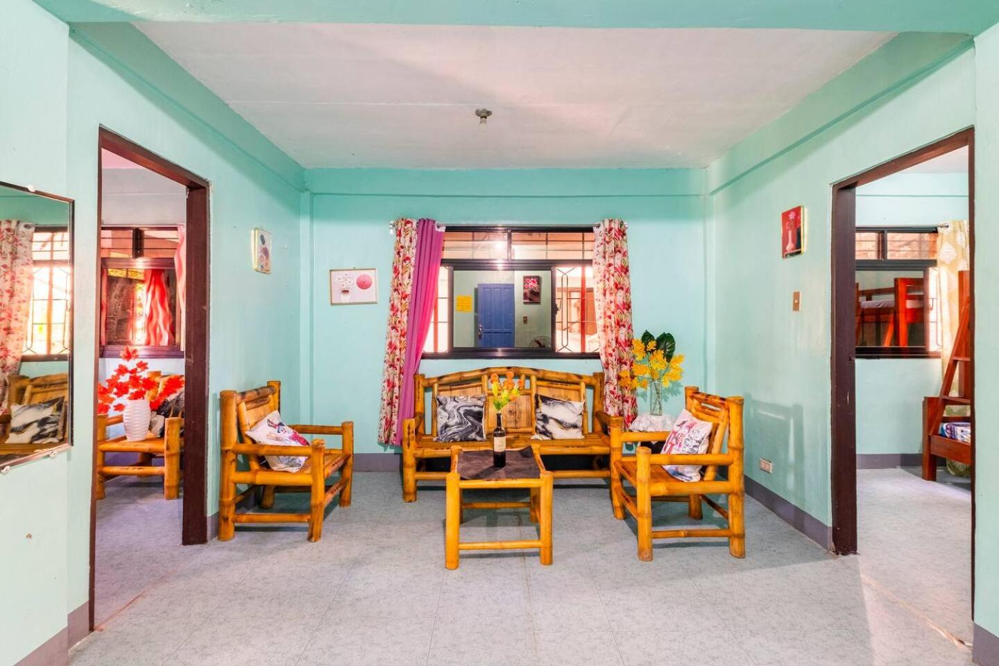 Rex Apartment Homestay Vigan simple 2 units