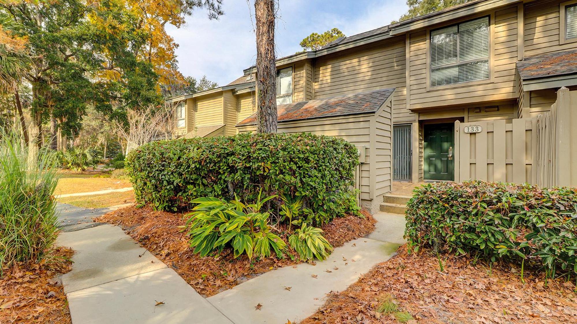 2 BR 25 BA, King, Double, Twin, Sleeper Sofa Bikes & Beach Gear included