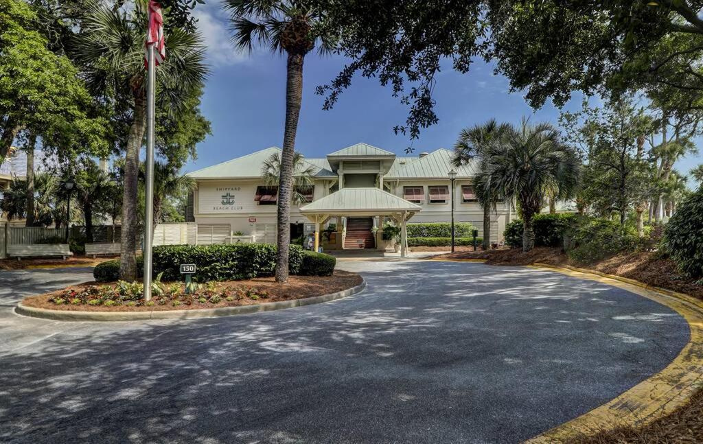 2 BR 25 BA, King, Double, Twin, Sleeper Sofa Bikes & Beach Gear included