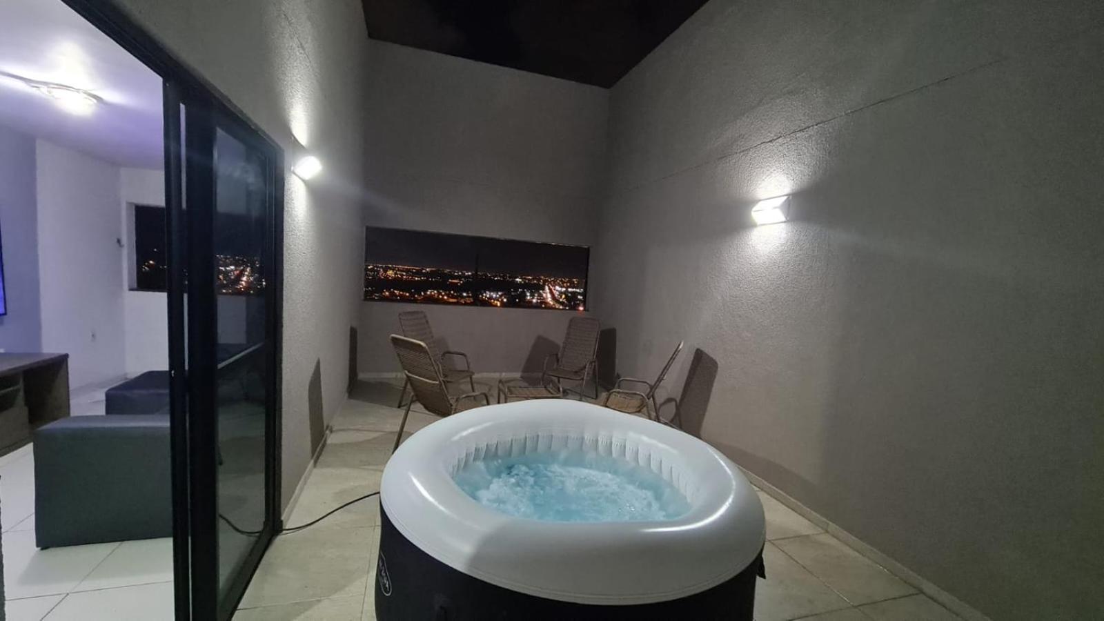 Cobertura Panorâmica 20º andar - Piscina Privativa