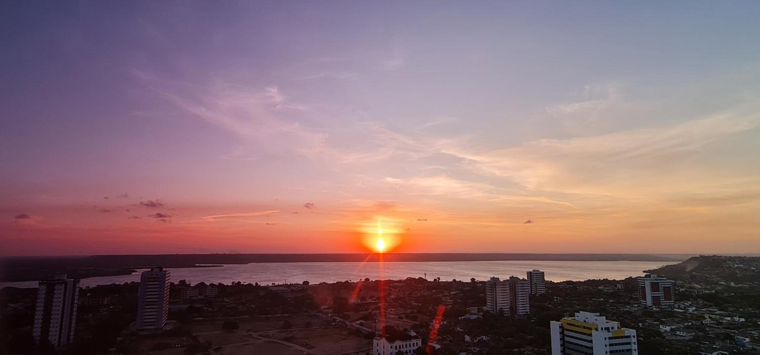 Cobertura Panorâmica 20º andar - Piscina Privativa