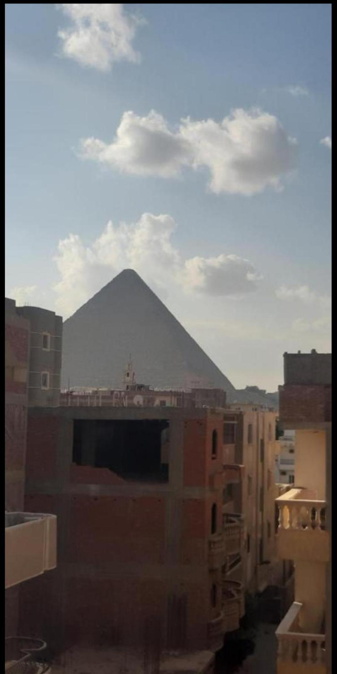 Bella Casa Pyramids Inn