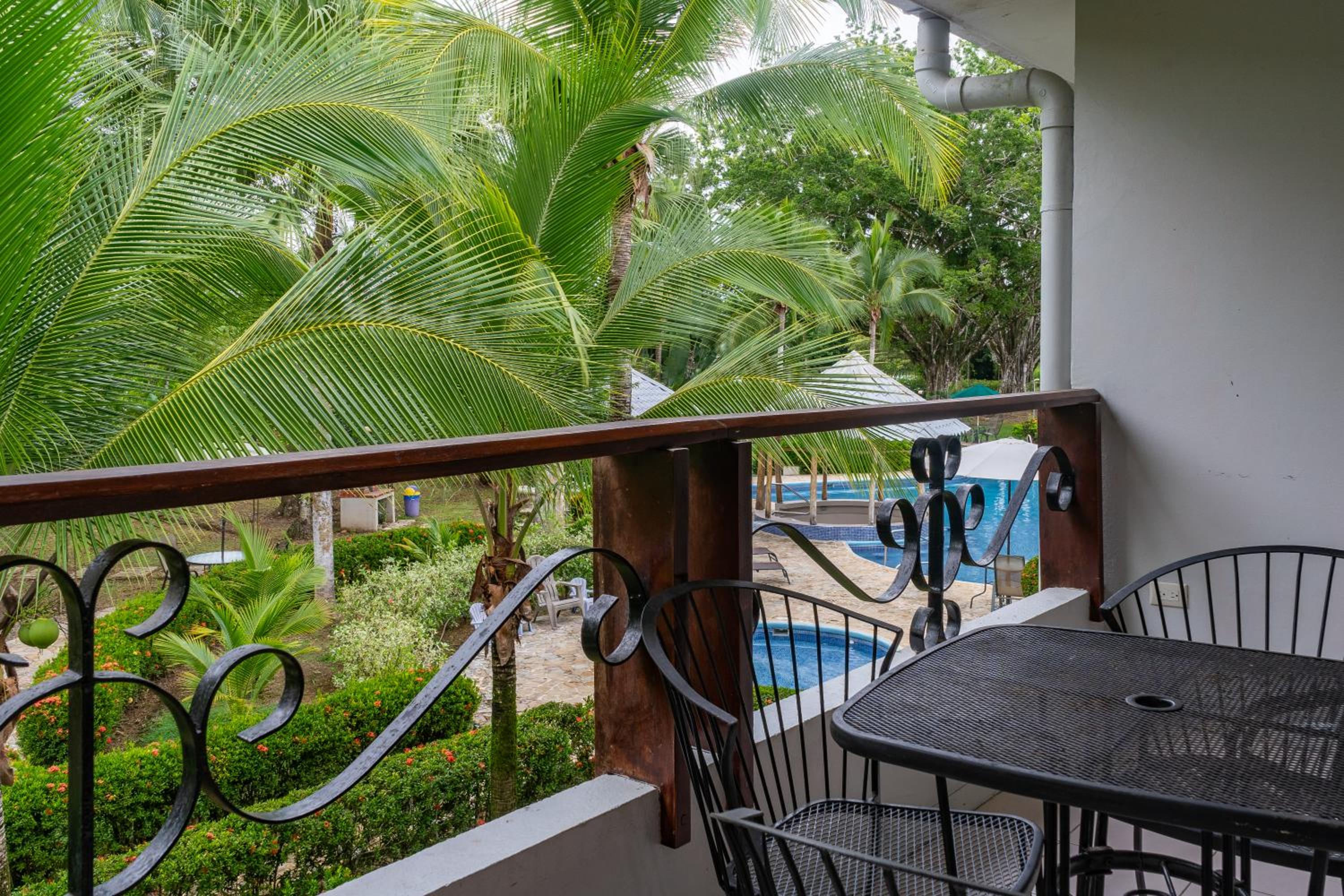 Laguna Eco Village #205 Pool/ Tennis Courts/ BBQ