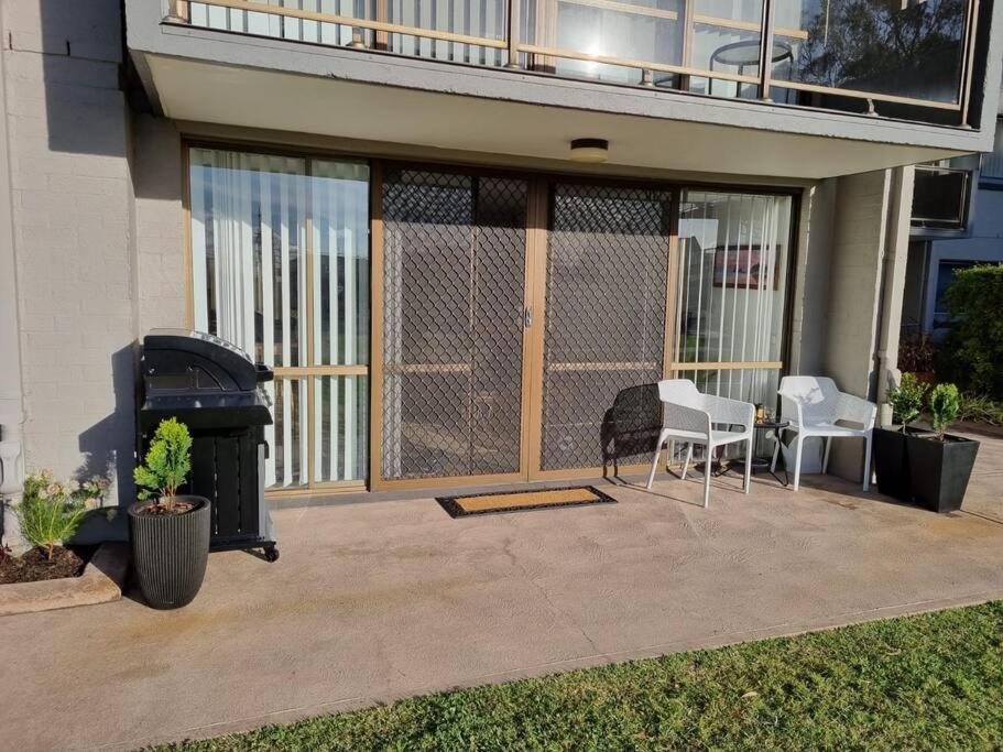 The Poplars, Pool Access Getaway