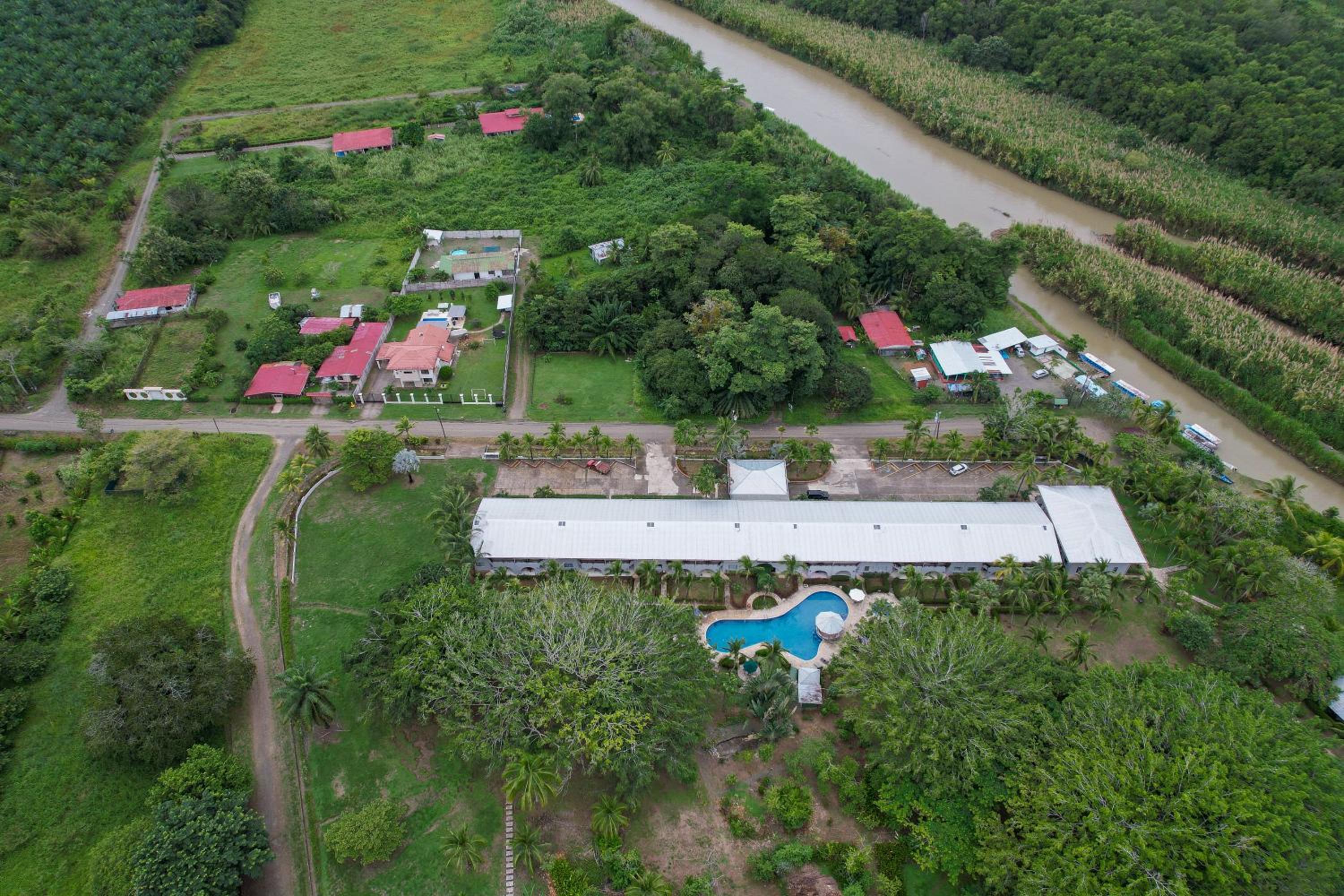 Laguna Eco Village #205 Pool/ Tennis Courts/ BBQ