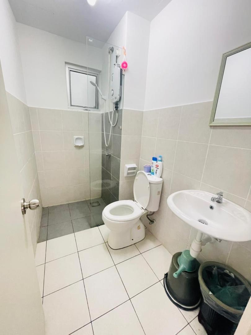 AF Homestay 3 Bedrooms 15mins to KLIA Free Wifi Netflix photo 5