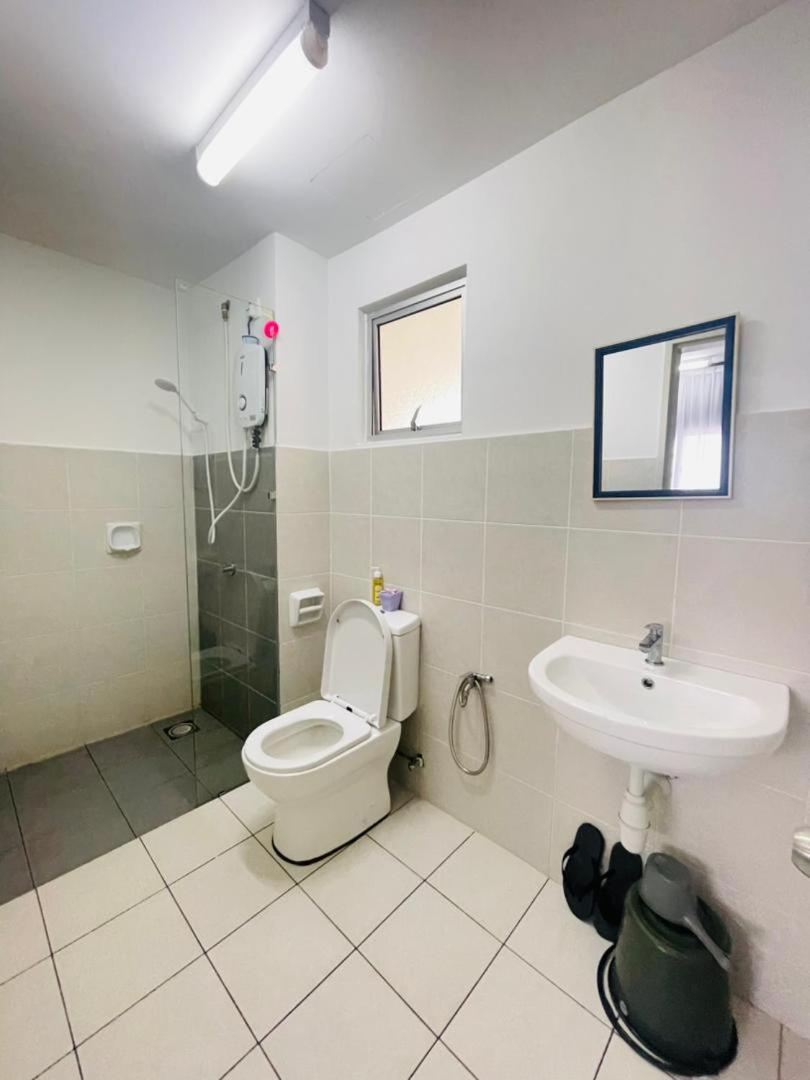 AF Homestay 3 Bedrooms 15mins to KLIA Free Wifi Netflix photo 6