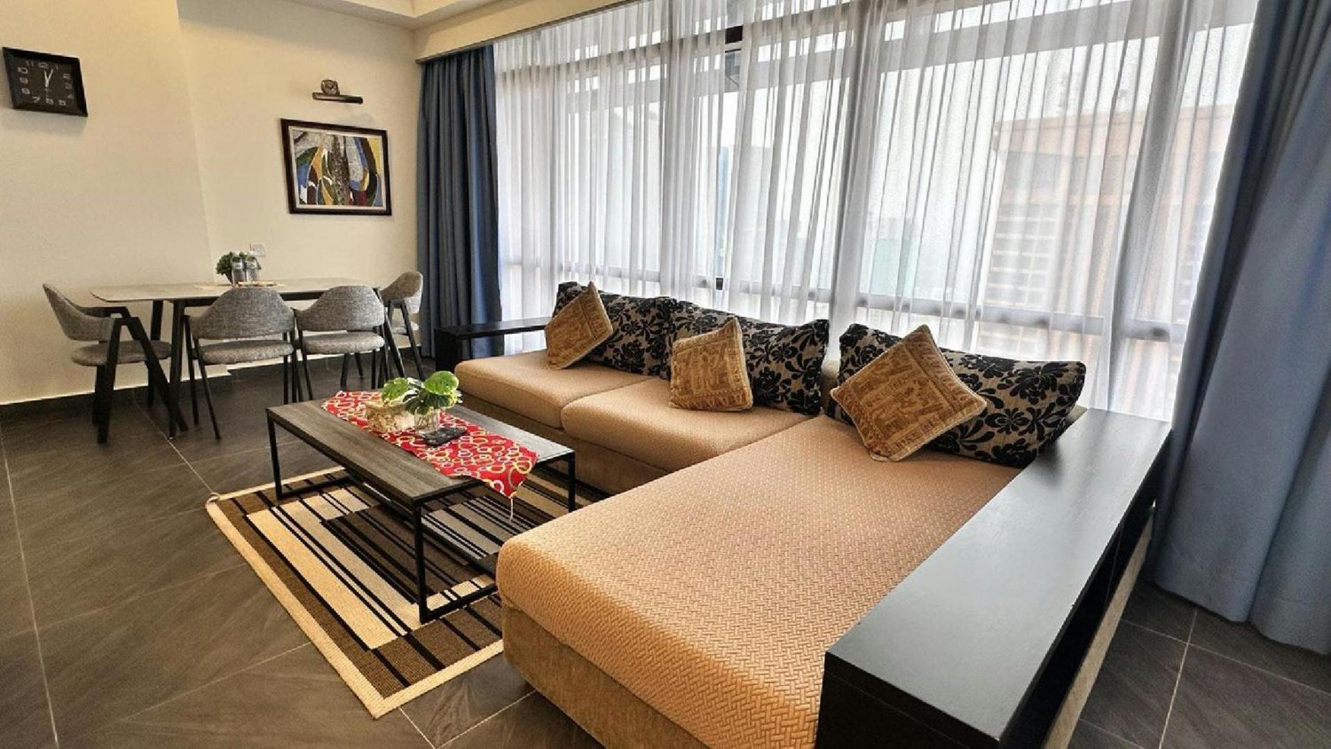 Rihanna service suite at times square