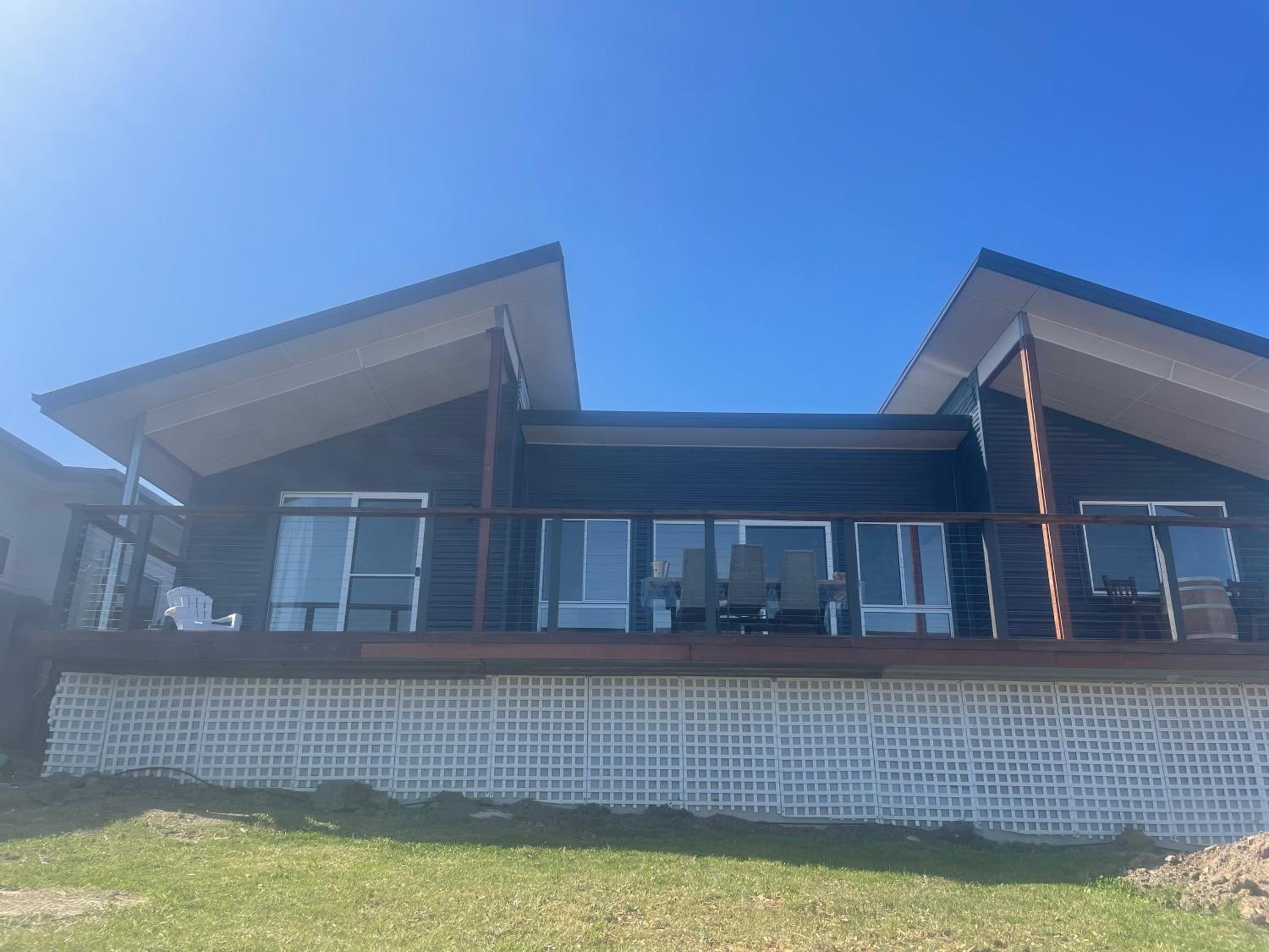 Sapphire Lodge