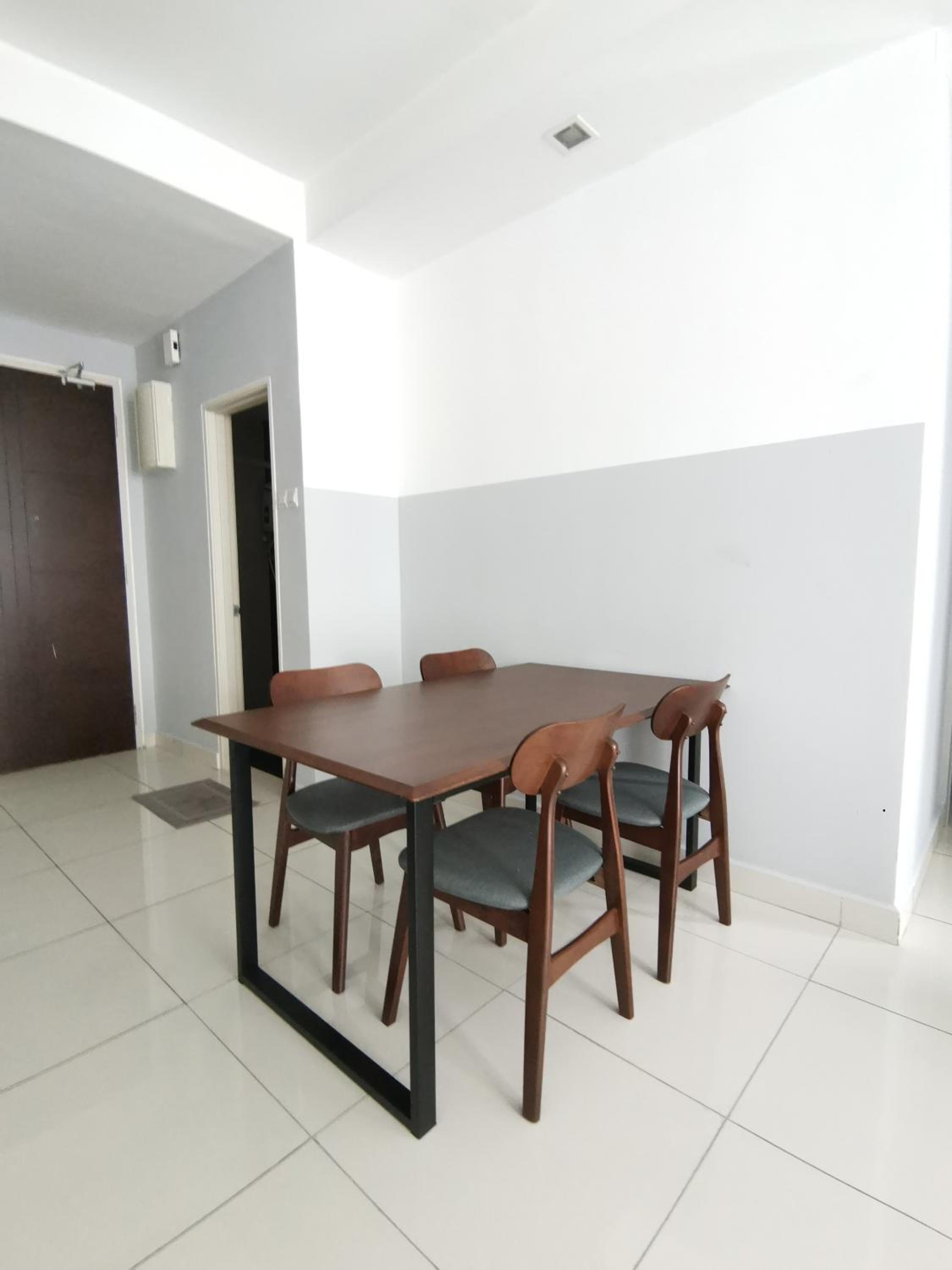 Central Residence Homestay2 @ Sungai Besi, Kuala Lumpur