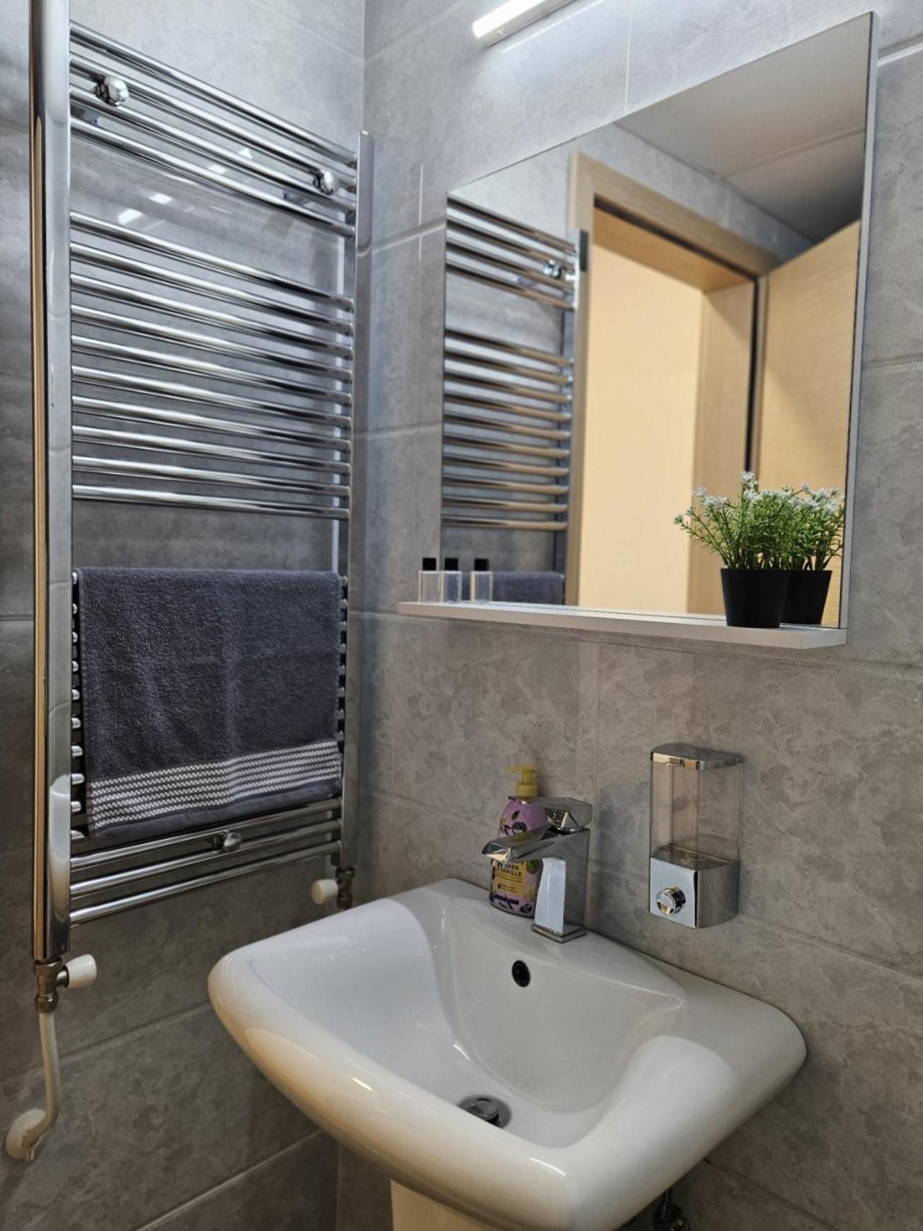 Sweet Pearl Apartment