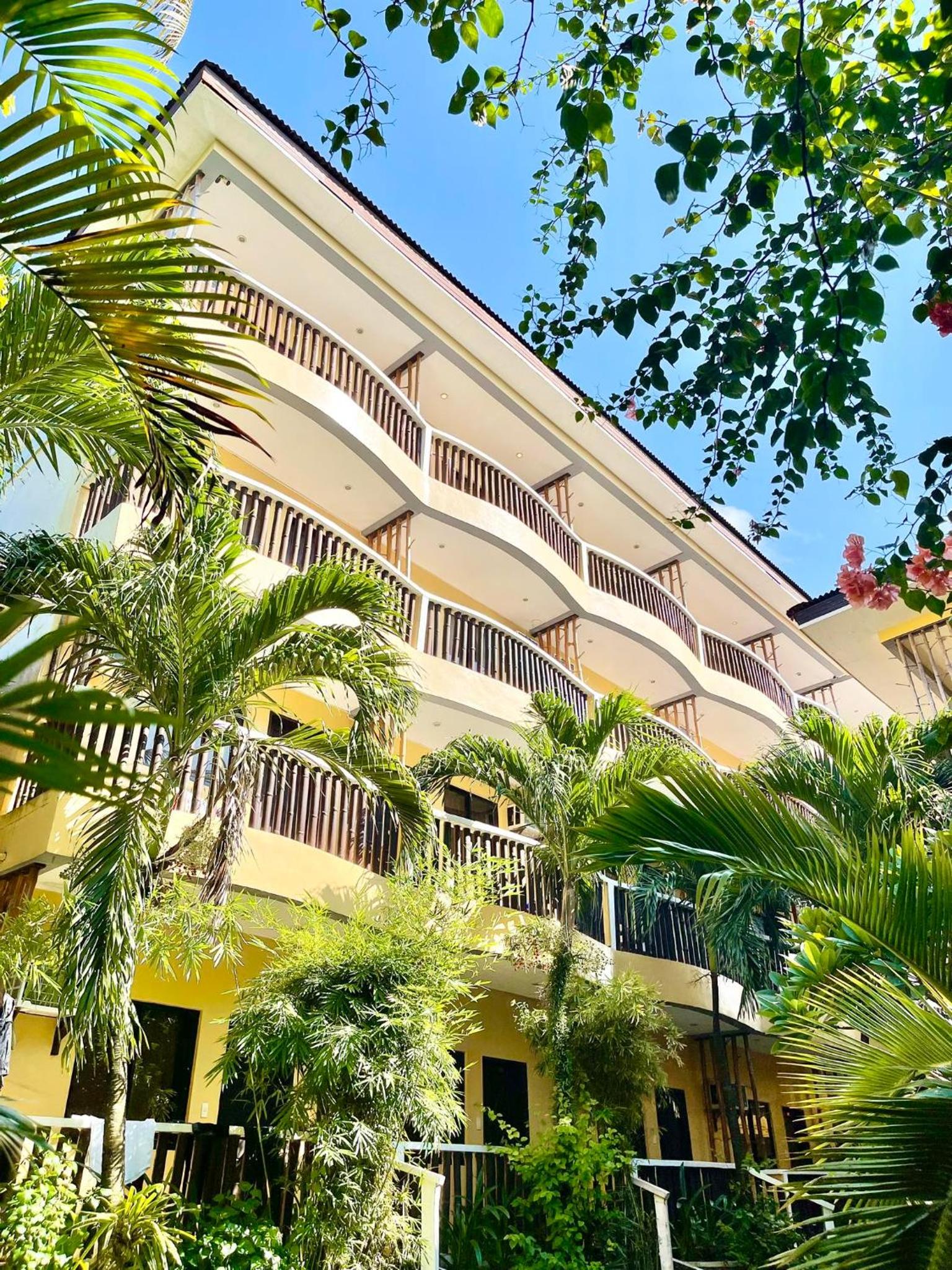 Bamboo Beach Resort & Restaurant