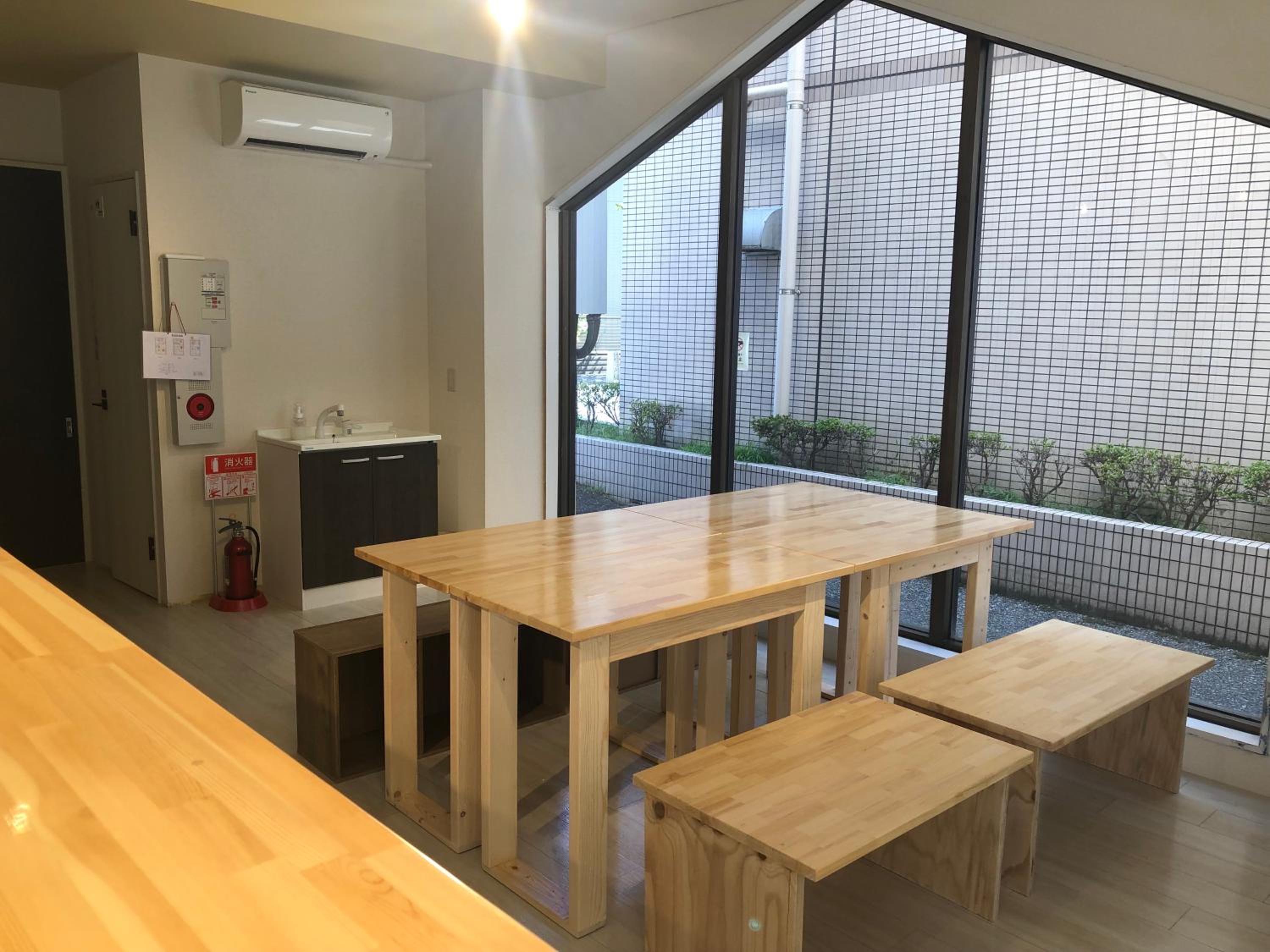 MAKOTO GUESTHOUSE -Limited Weight under 120kg, Age under 50years old-
