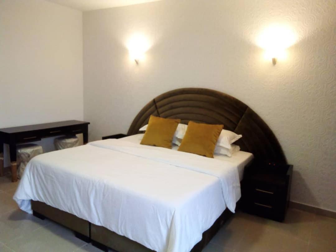 Zenith Apartment
