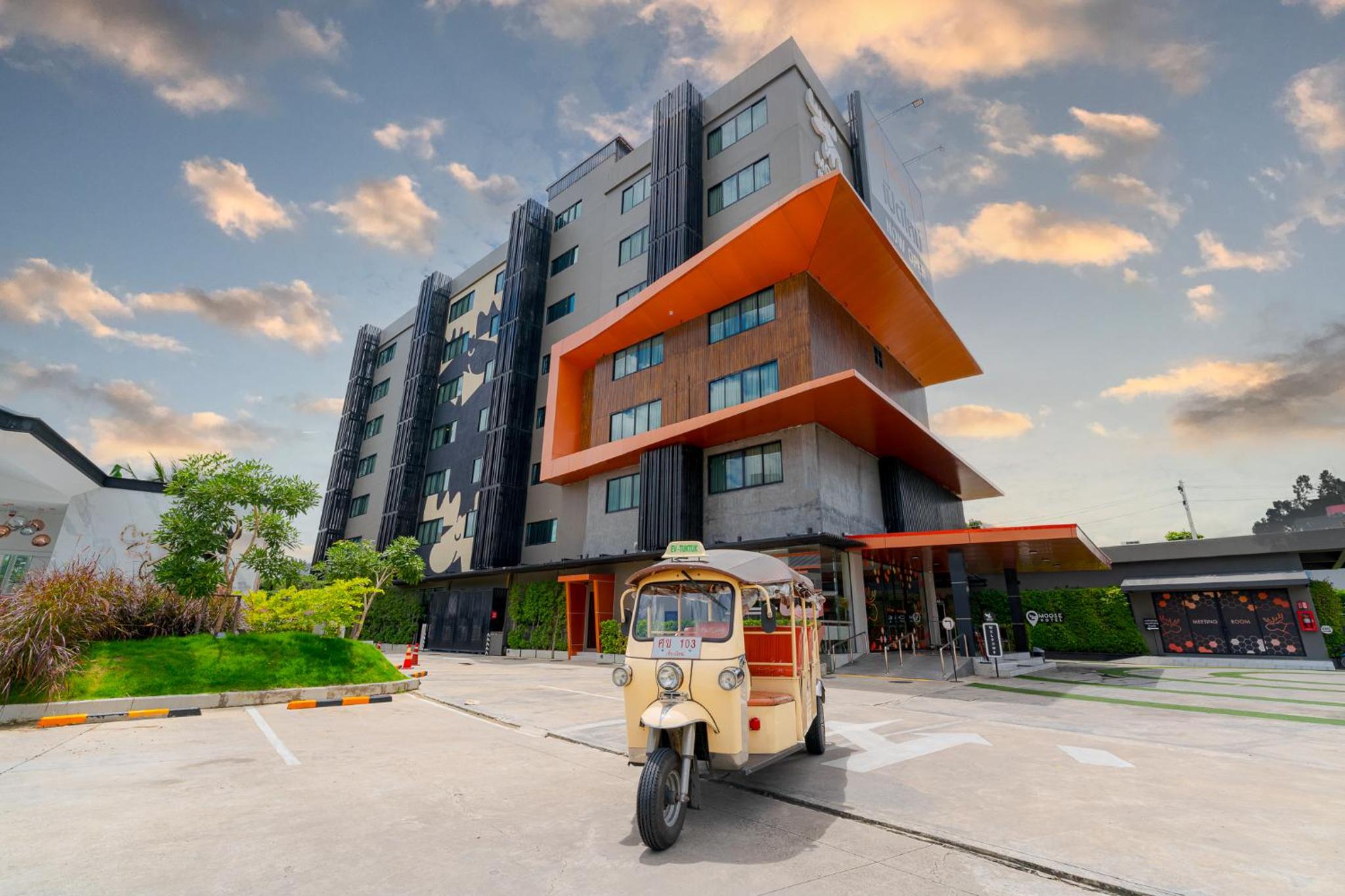 Moose Hotel Chiangmai