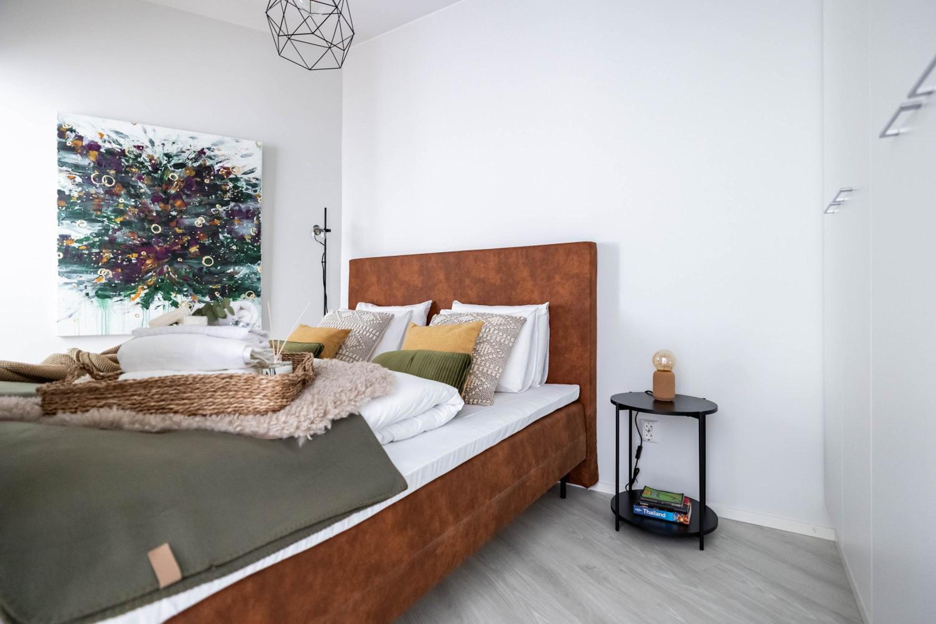 Arctic Golden Sun City Suite