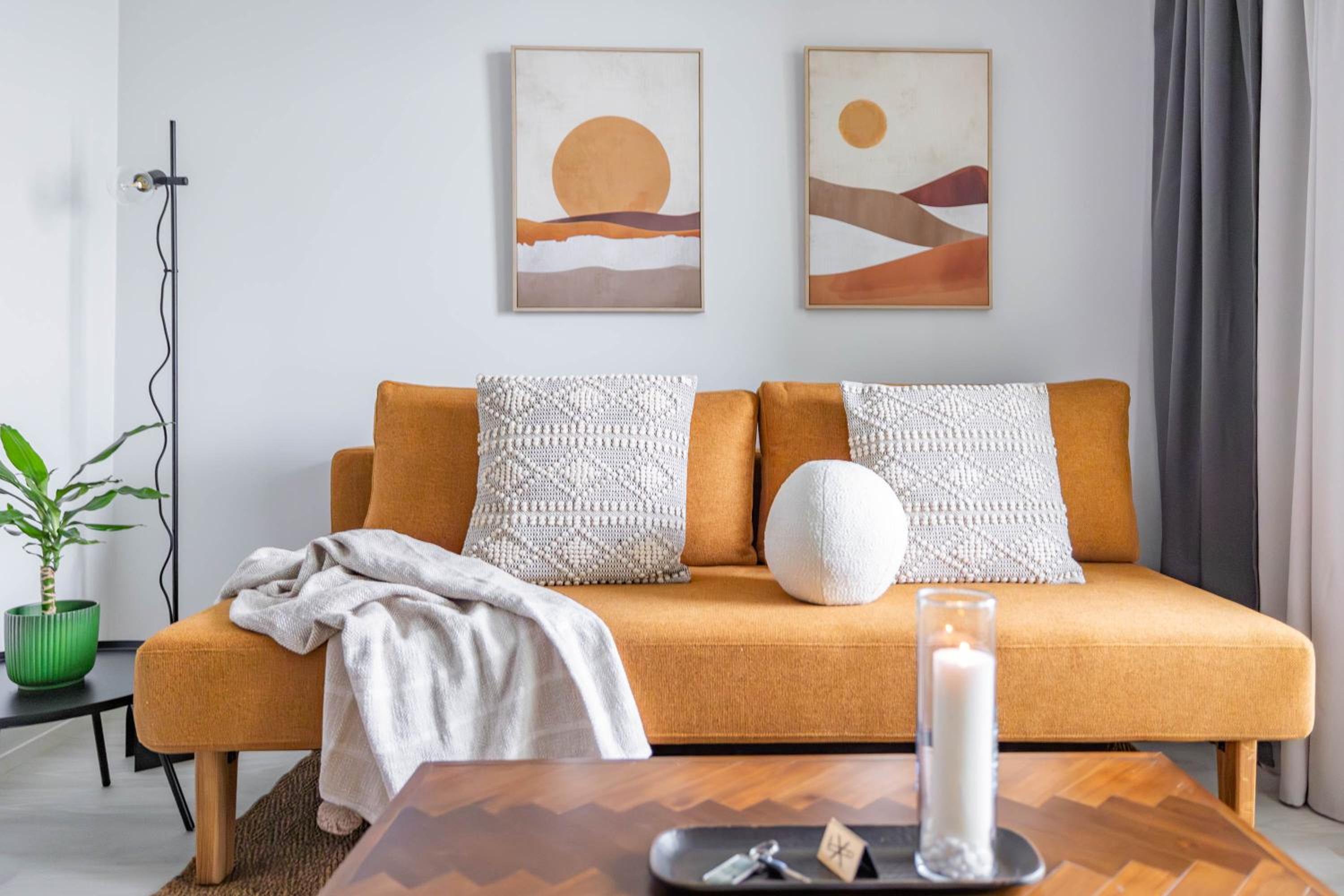 Arctic Golden Sun City Suite