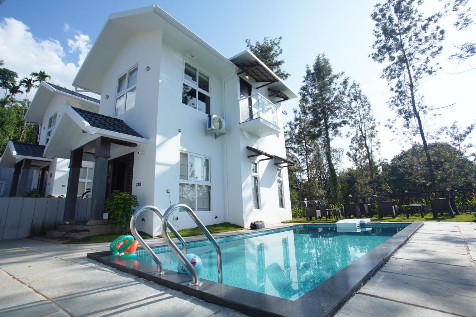 Pabis luxurious stay