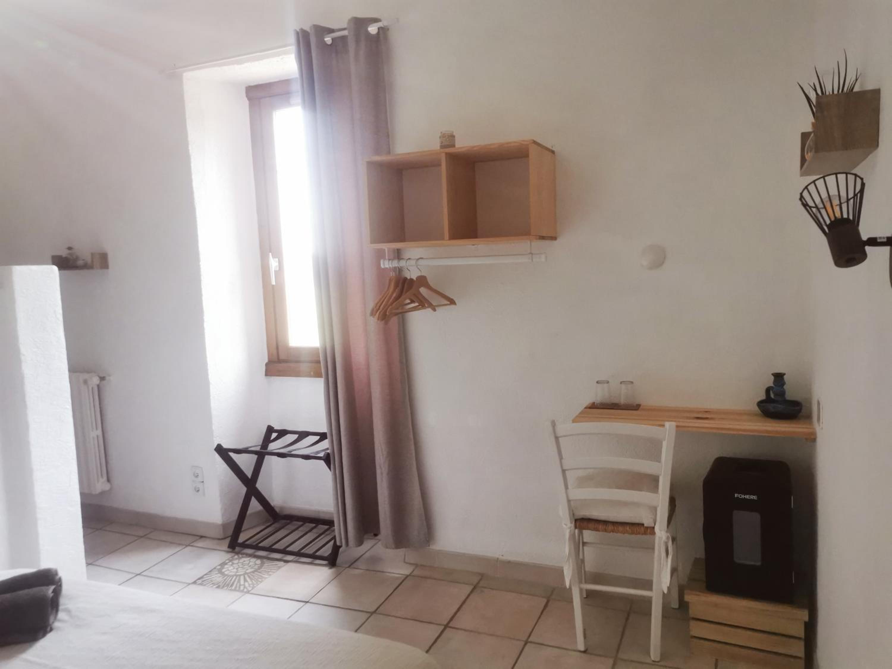 Mas La belle Ambroise - Chambres d'hôtes et Studio view 5