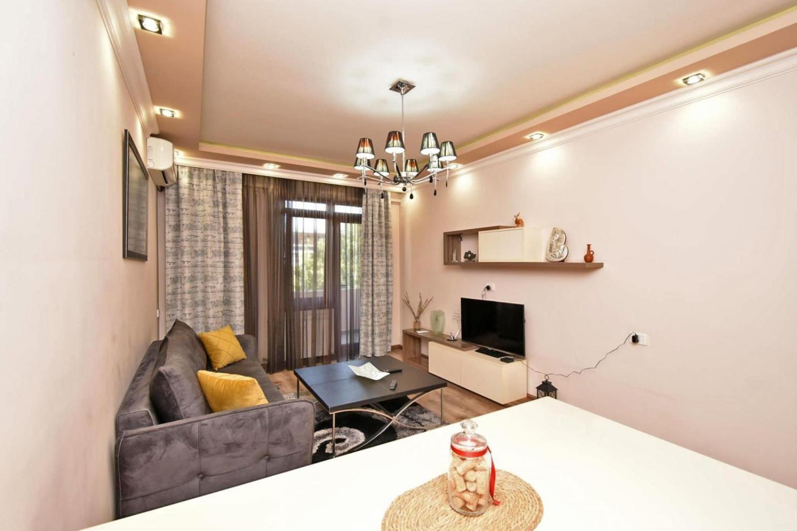Mesrop Mashtots Avenue, 1 bedroom New Euro Renoavted, Modern apartment MA717