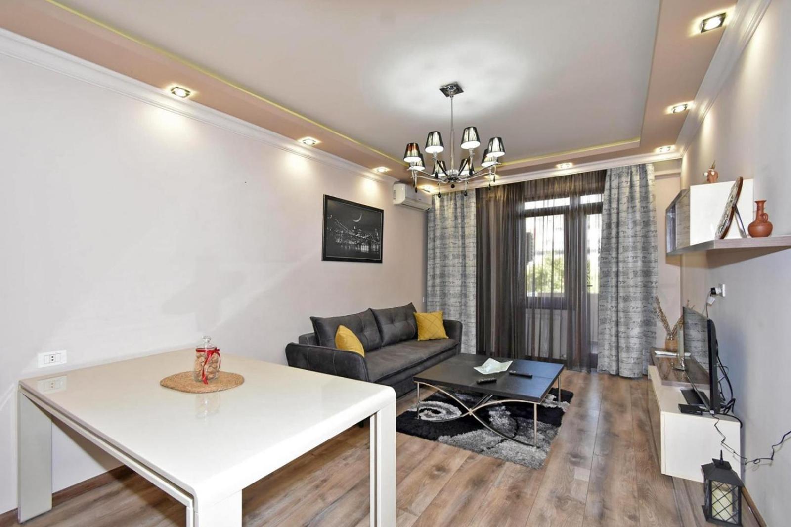 Mesrop Mashtots Avenue, 1 bedroom New Euro Renoavted, Modern apartment MA717