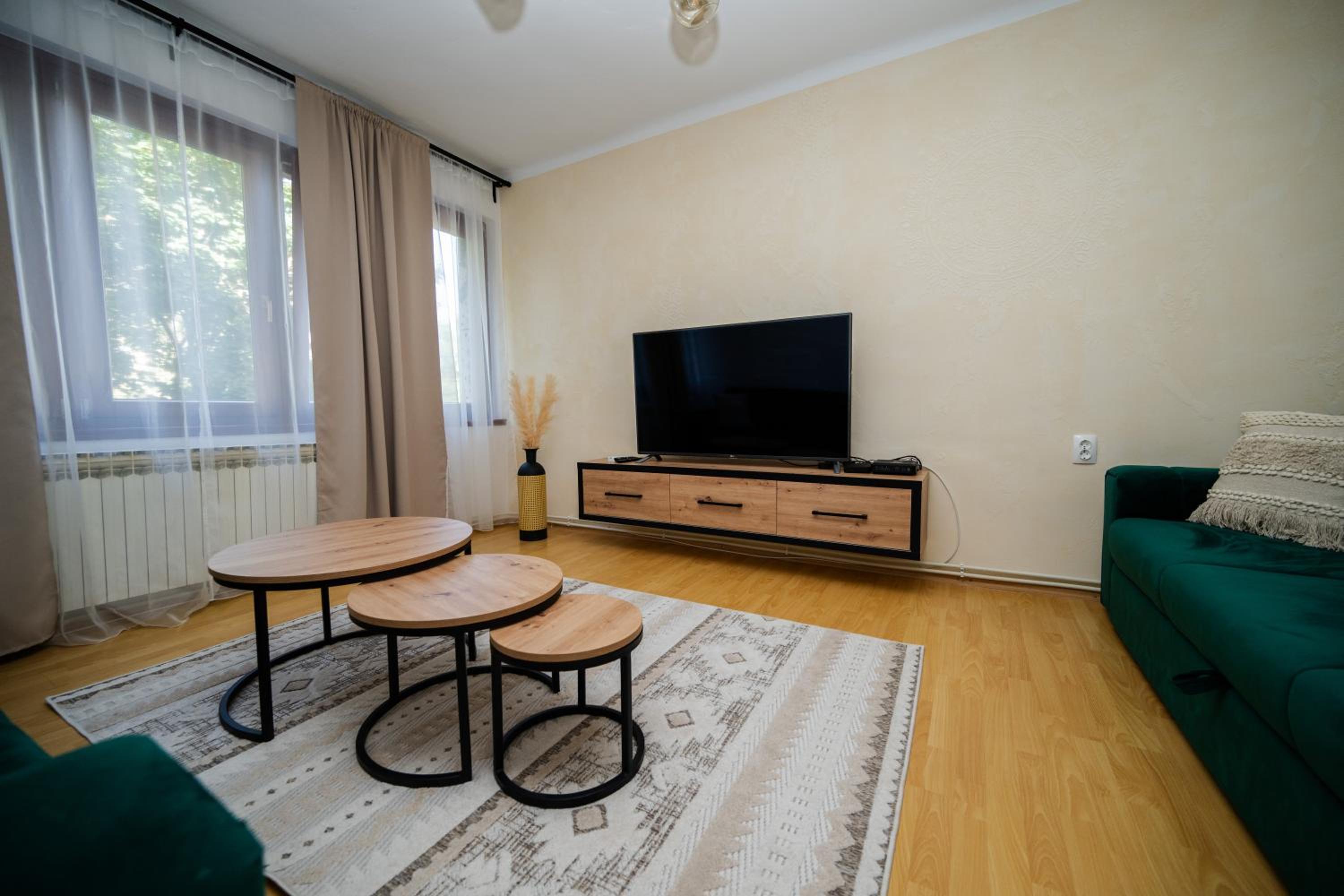 Cozy One-bedroom Apartment near City Center