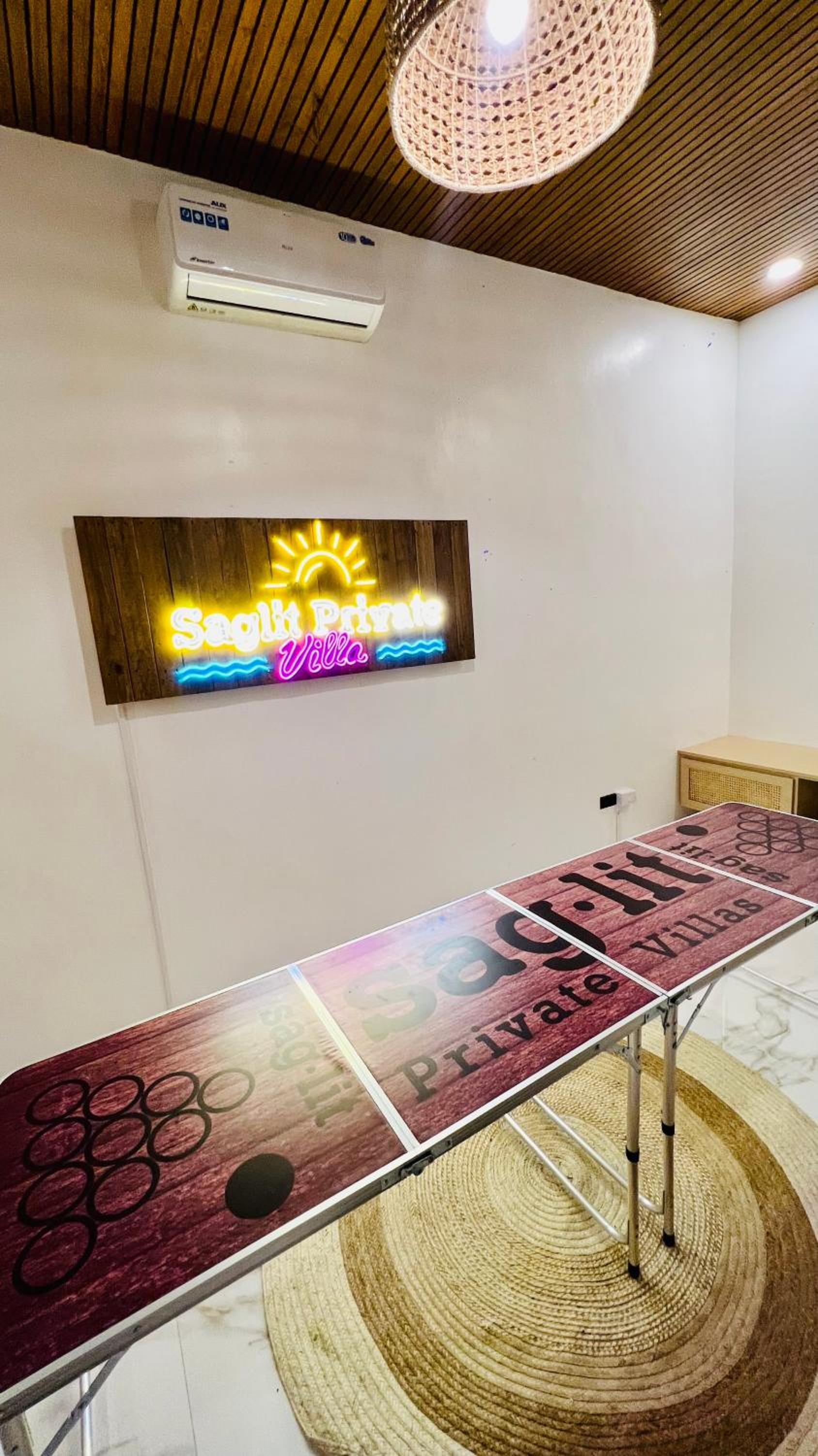Saglit Private Villa