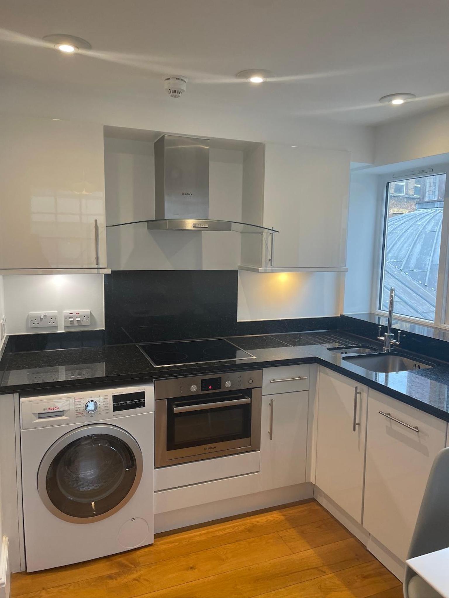 London City 1 Bed with Roof Terrace