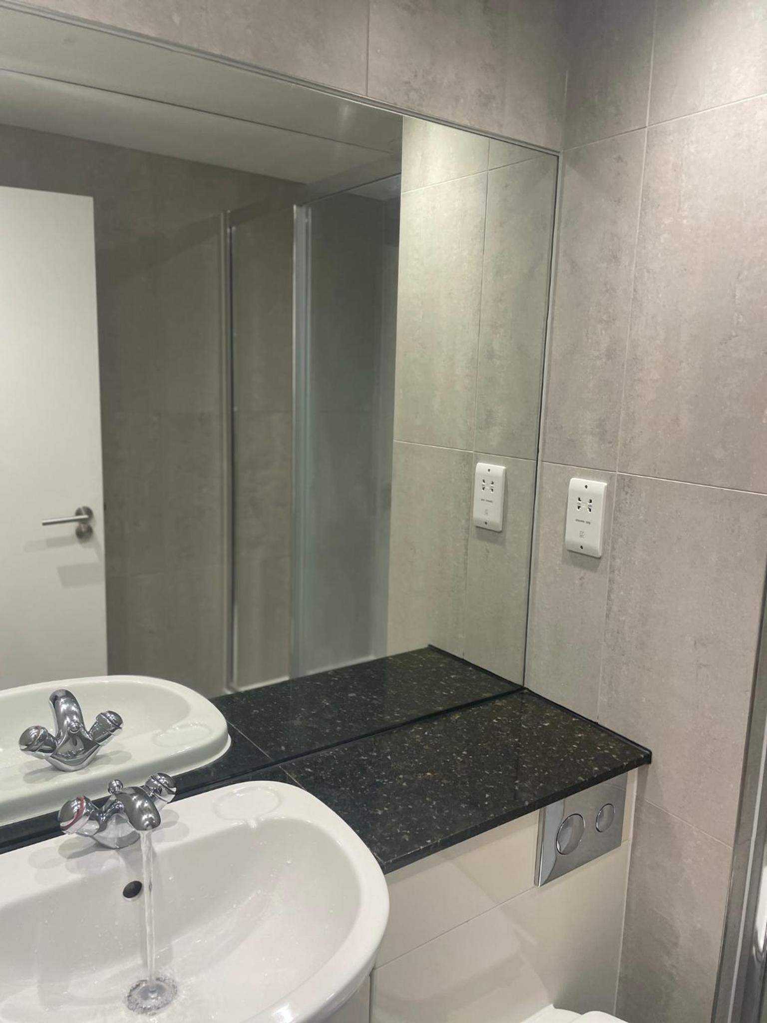 London City 1 Bed with Roof Terrace