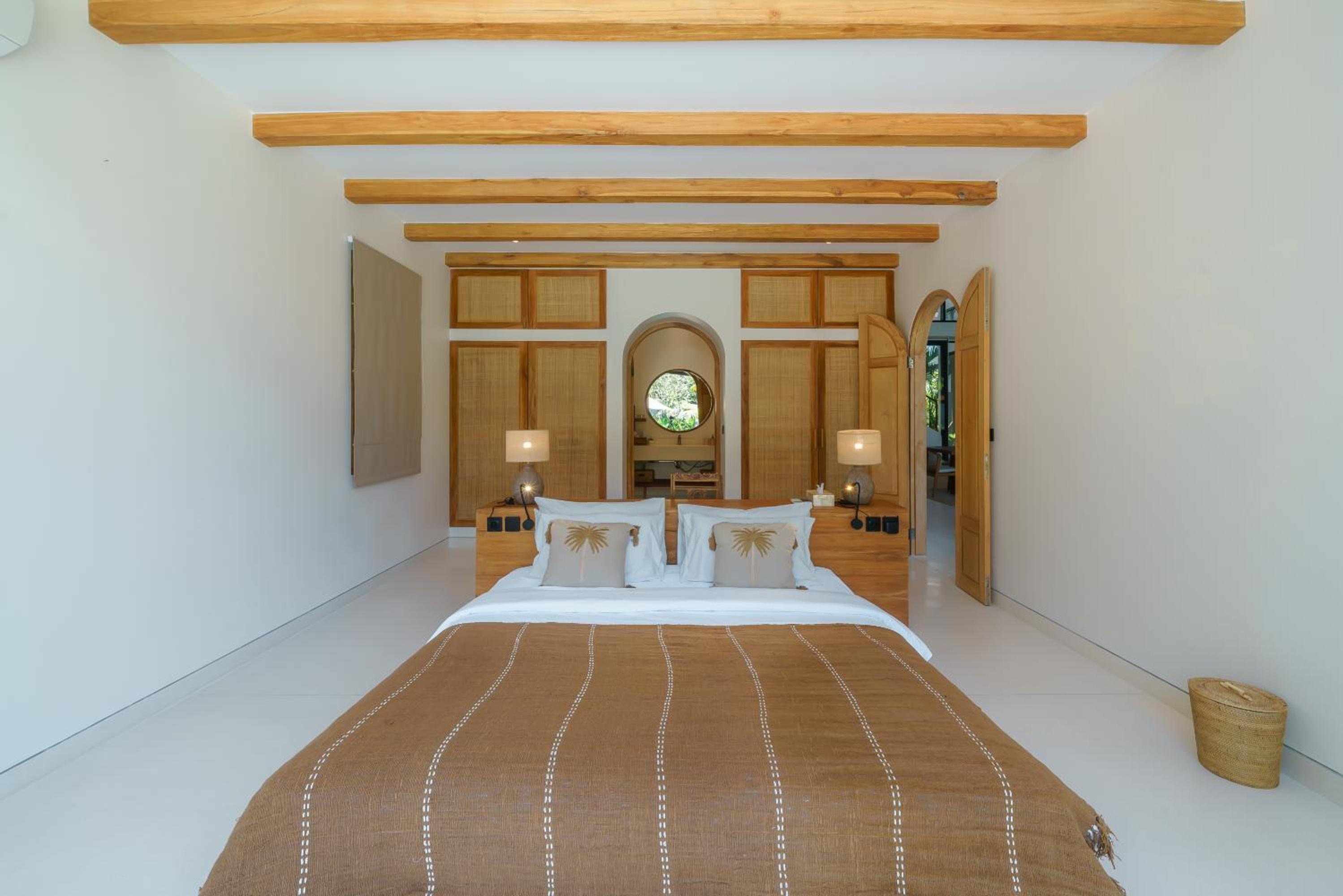 Casa Donilo - 4BR Designer Villa in Canggu view 2