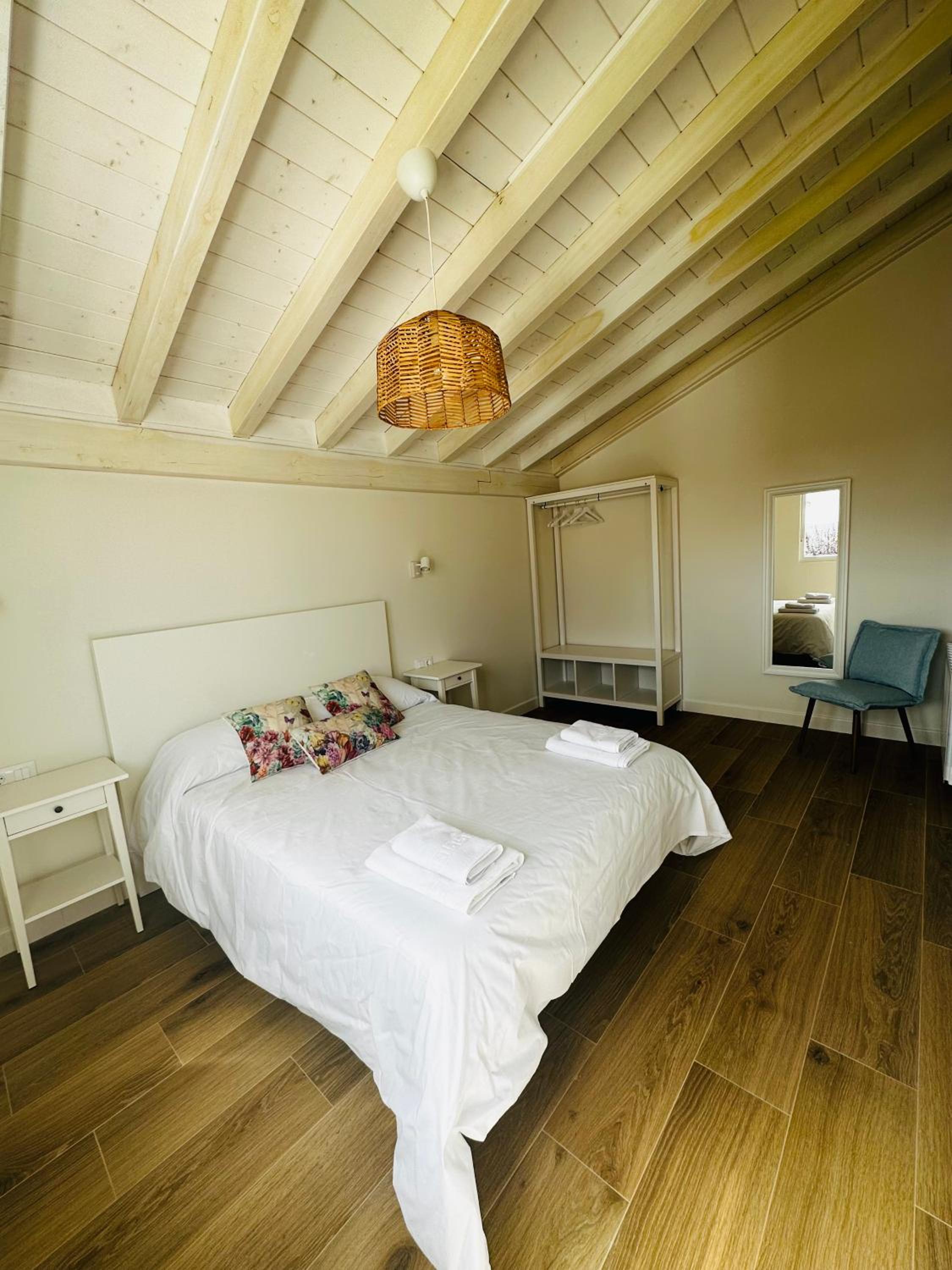 Apartamentos Requejil