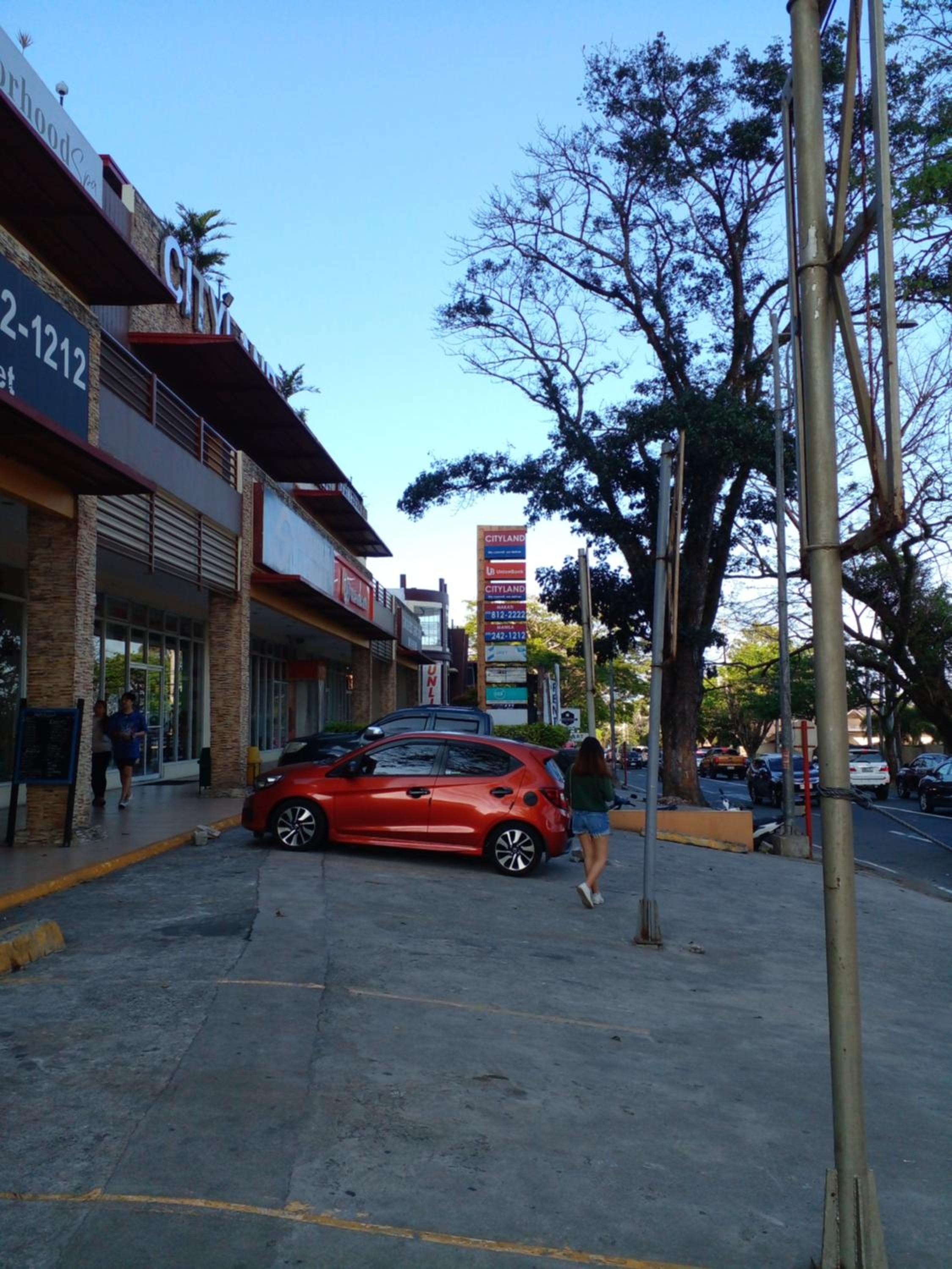 Cityland Tagaytay with Swimming Pool and Viewing Deck view 5