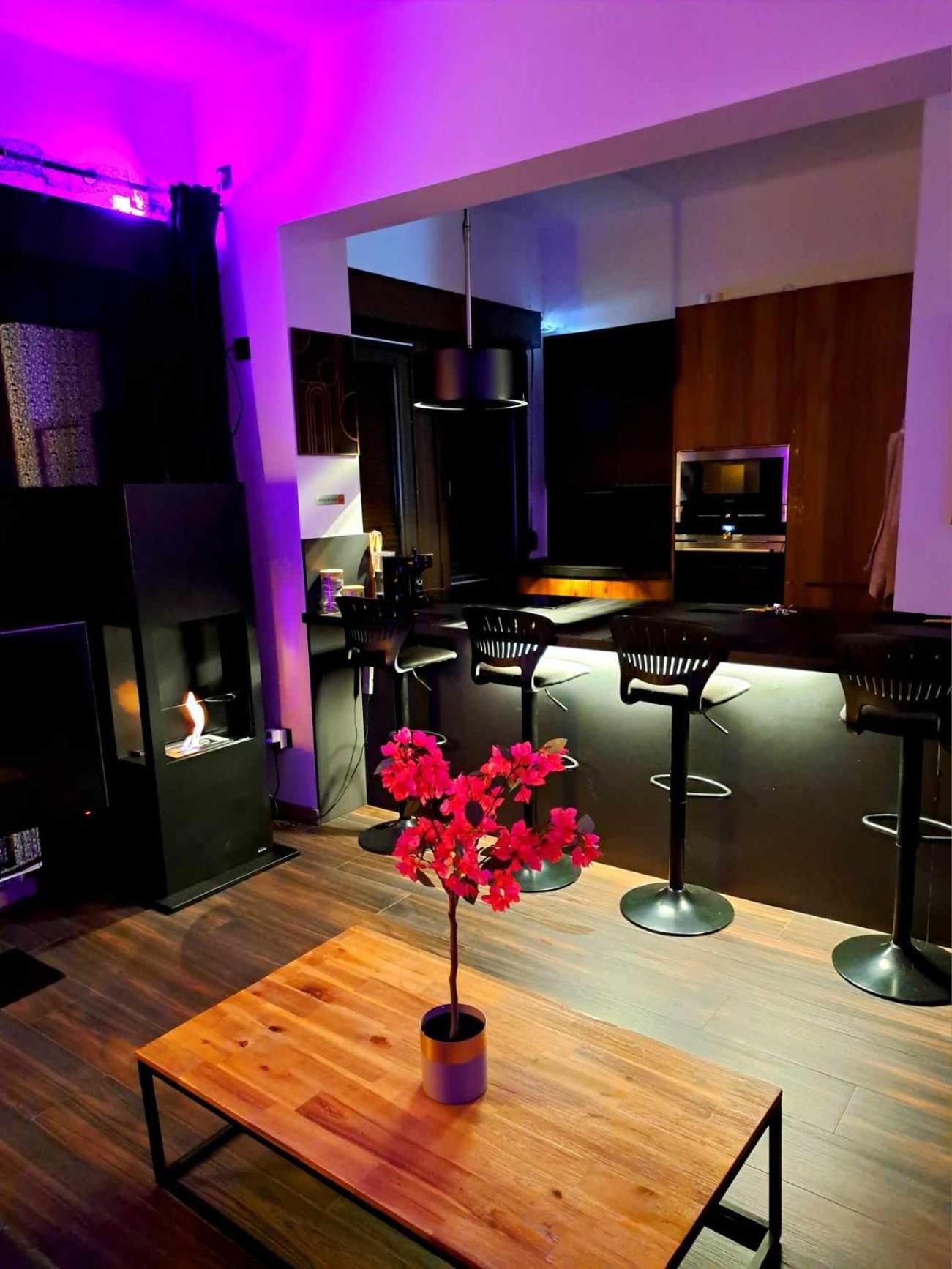 petite chambre dans une jolie colocation