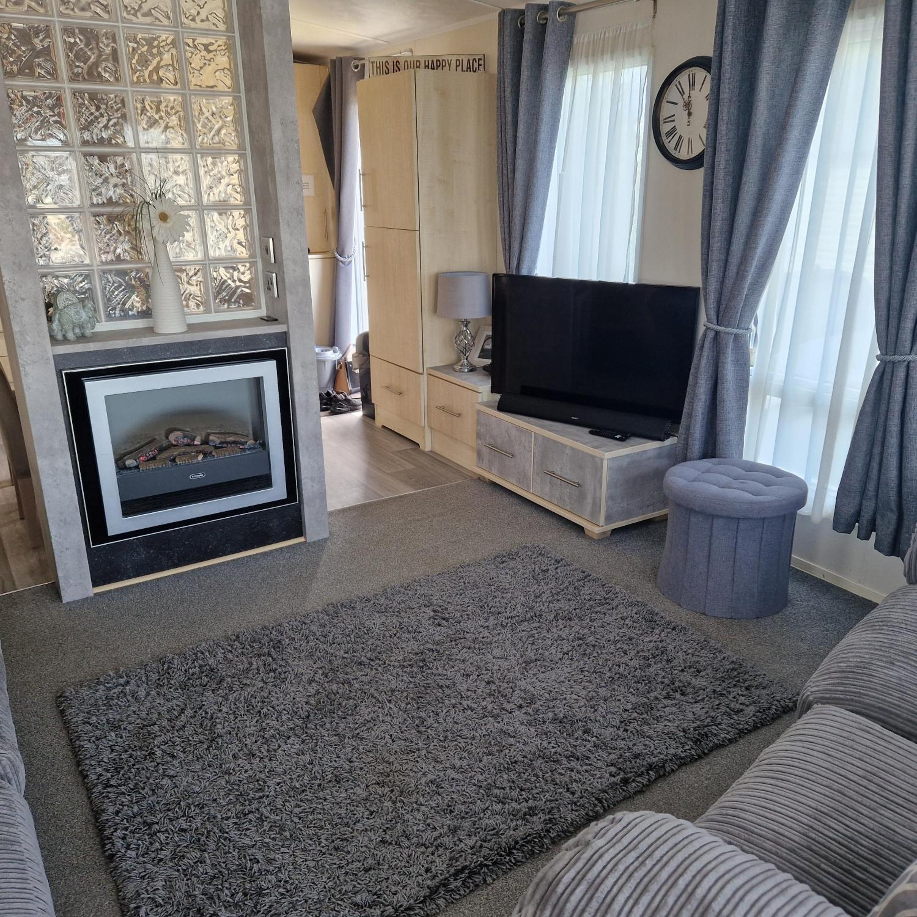 Modern 6 Berth Static Caravan, Hunstanton