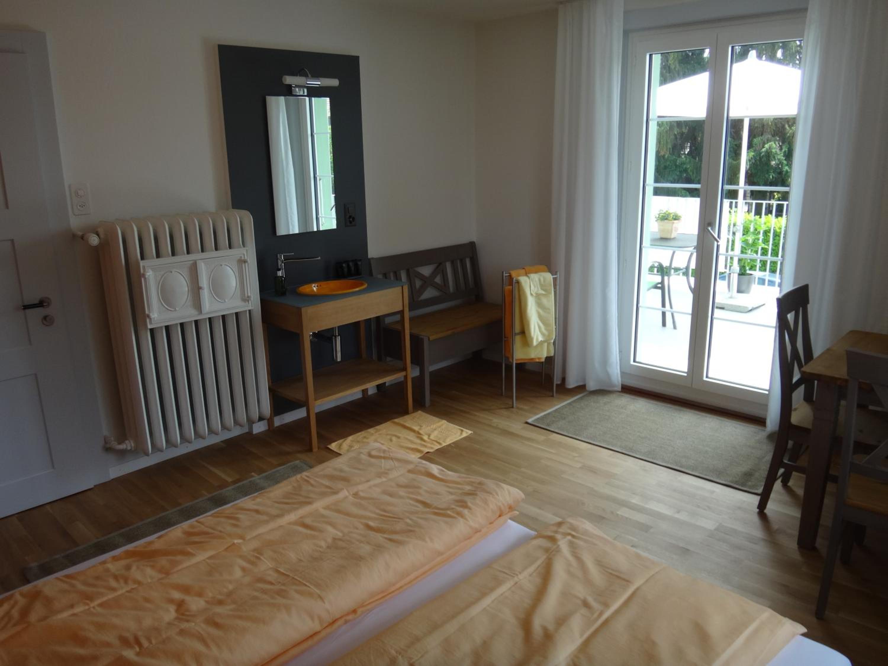 Photo 38