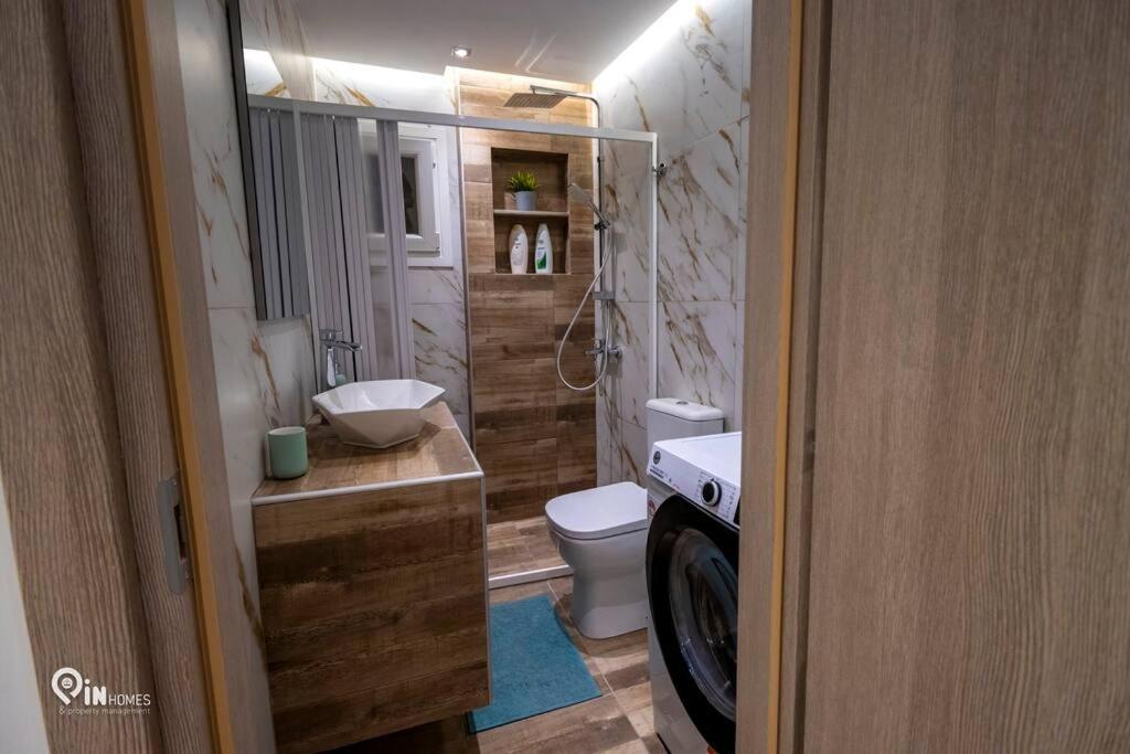 The Mint - Stylish Studio in Egaleo-Athens