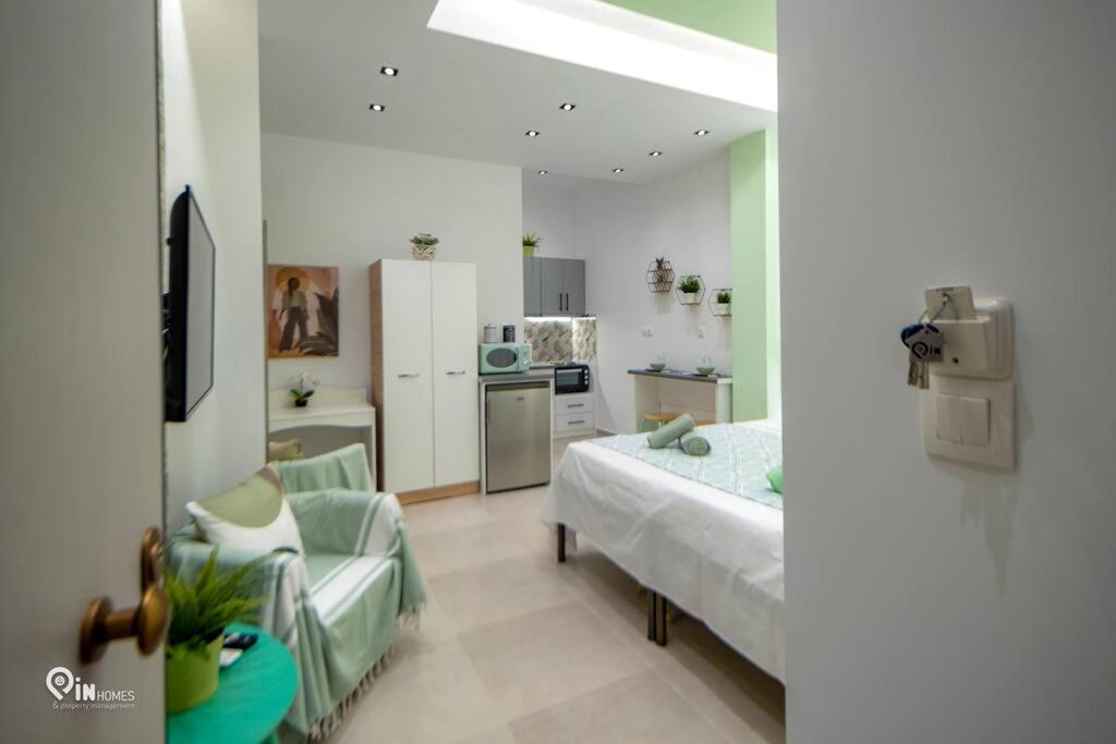 The Mint - Stylish Studio in Egaleo-Athens