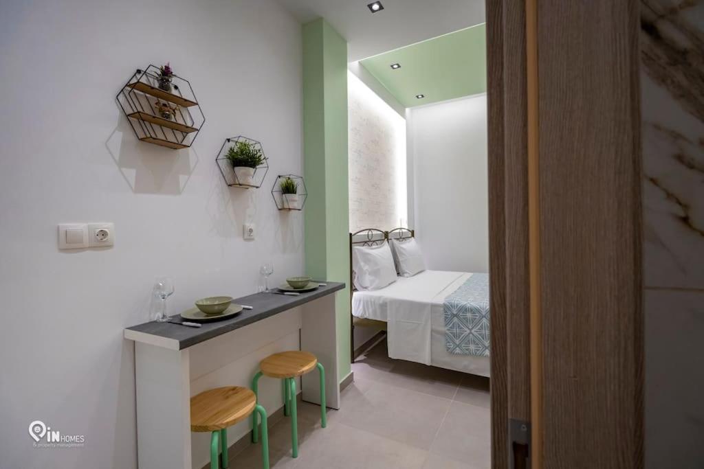 The Mint - Stylish Studio in Egaleo-Athens