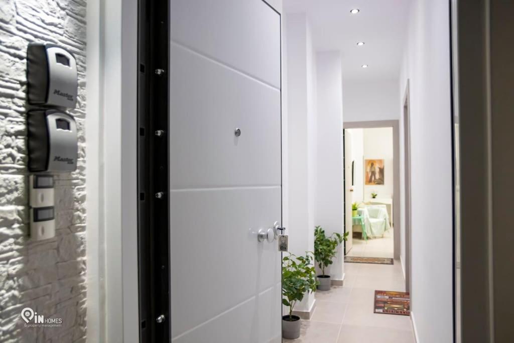 The Mint - Stylish Studio in Egaleo-Athens
