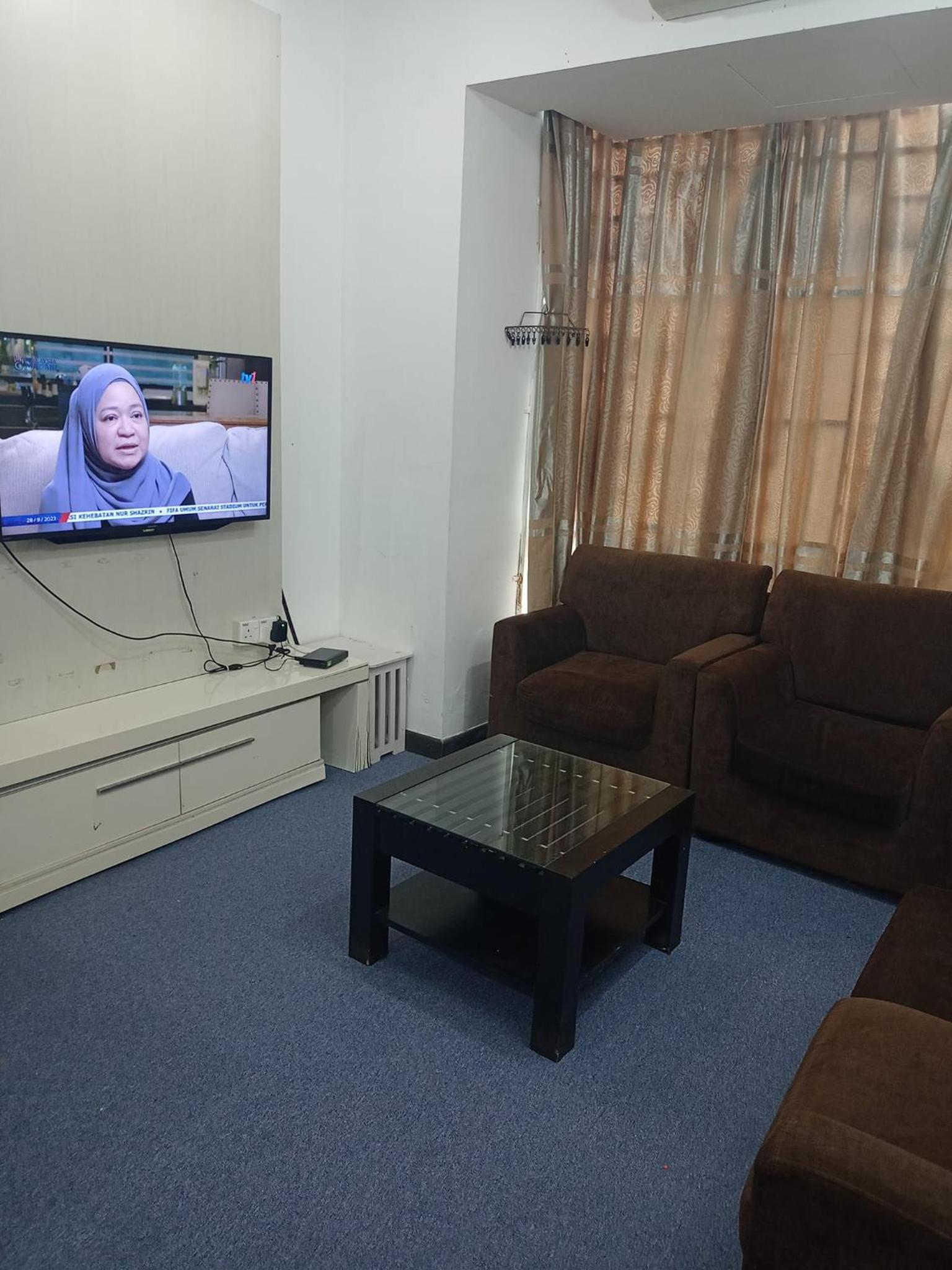 NUR MUHAMMAD HOMESTAY