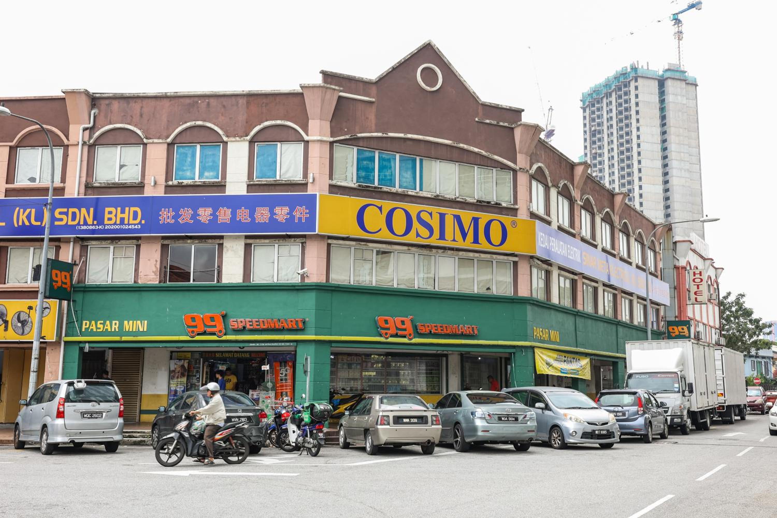 Beautiful 3B2B for 6 pax w Pool - Setapak