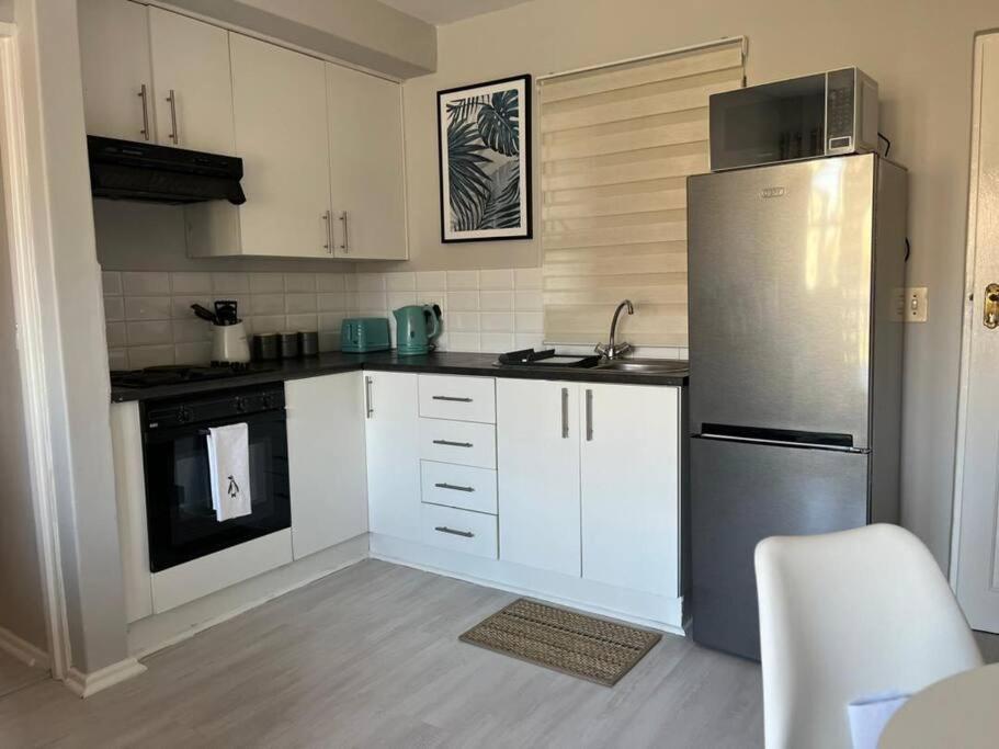 Beautiful Beachhouse Apartment in Blouberg view 5