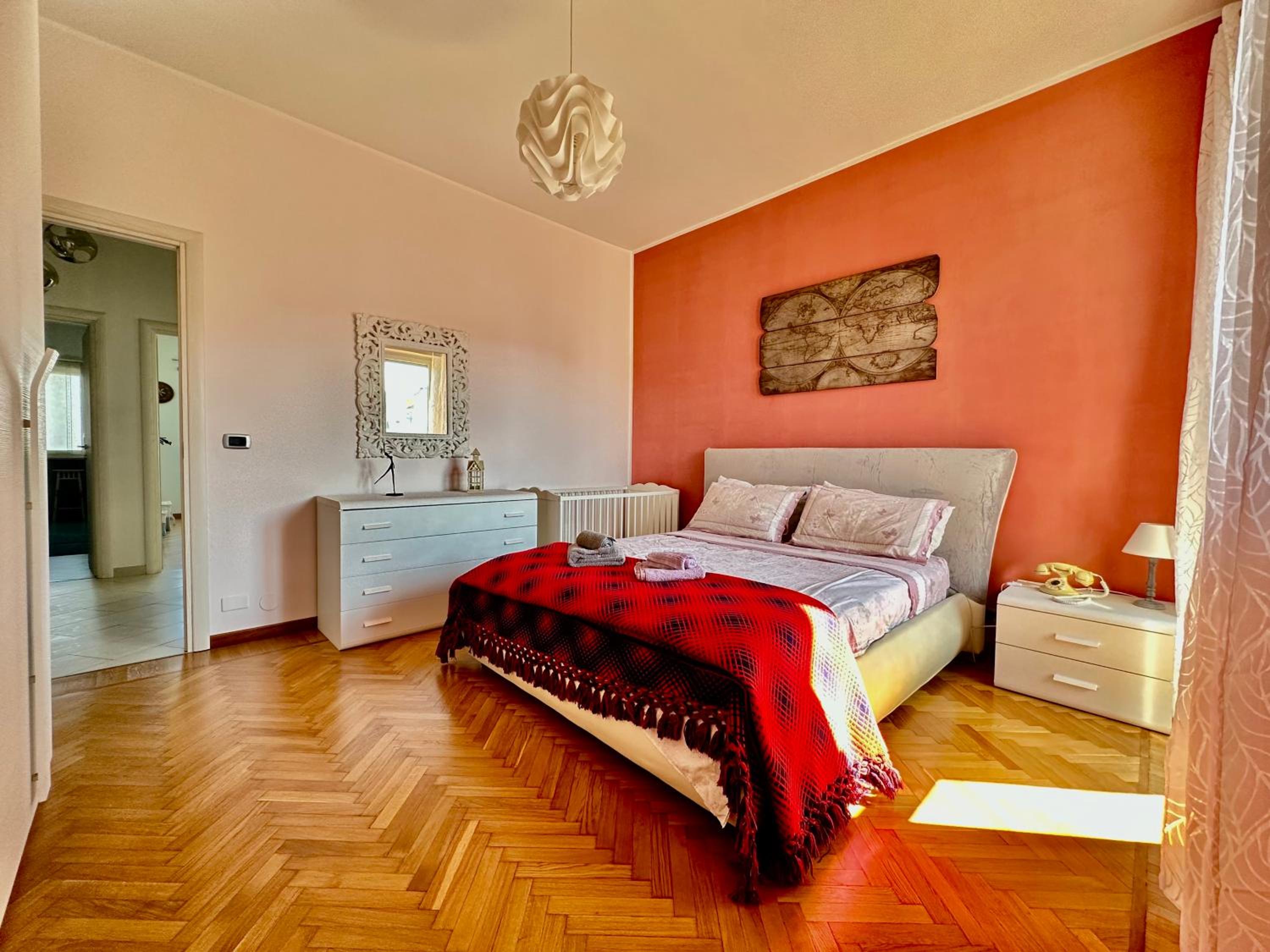 5 locali - Meravigliosa panoramica sulla città view 3