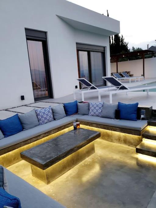 Villa Eleni Nafplio, pool & sea view photo 4