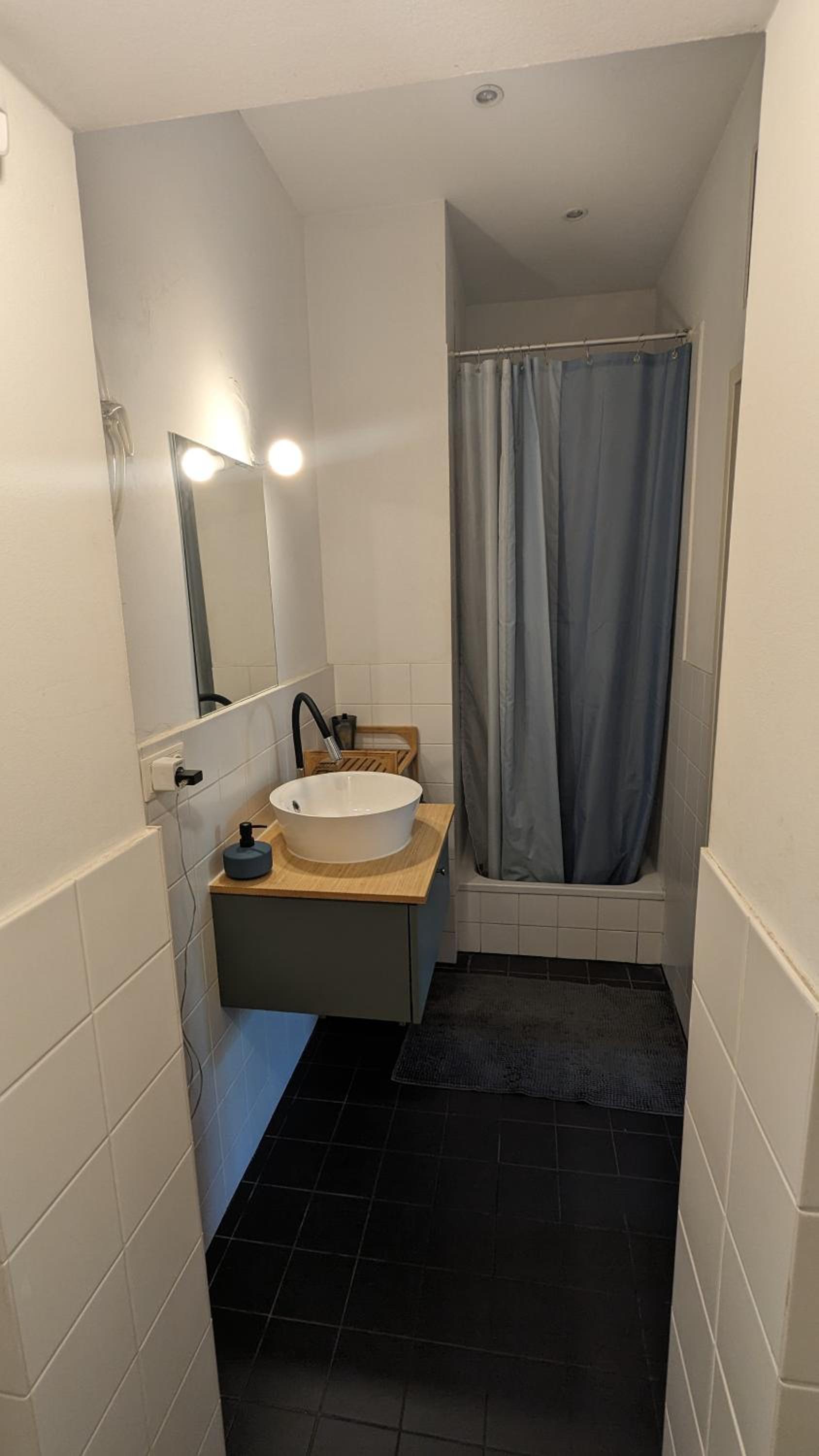 Cosy flat in Berlin's trendy area