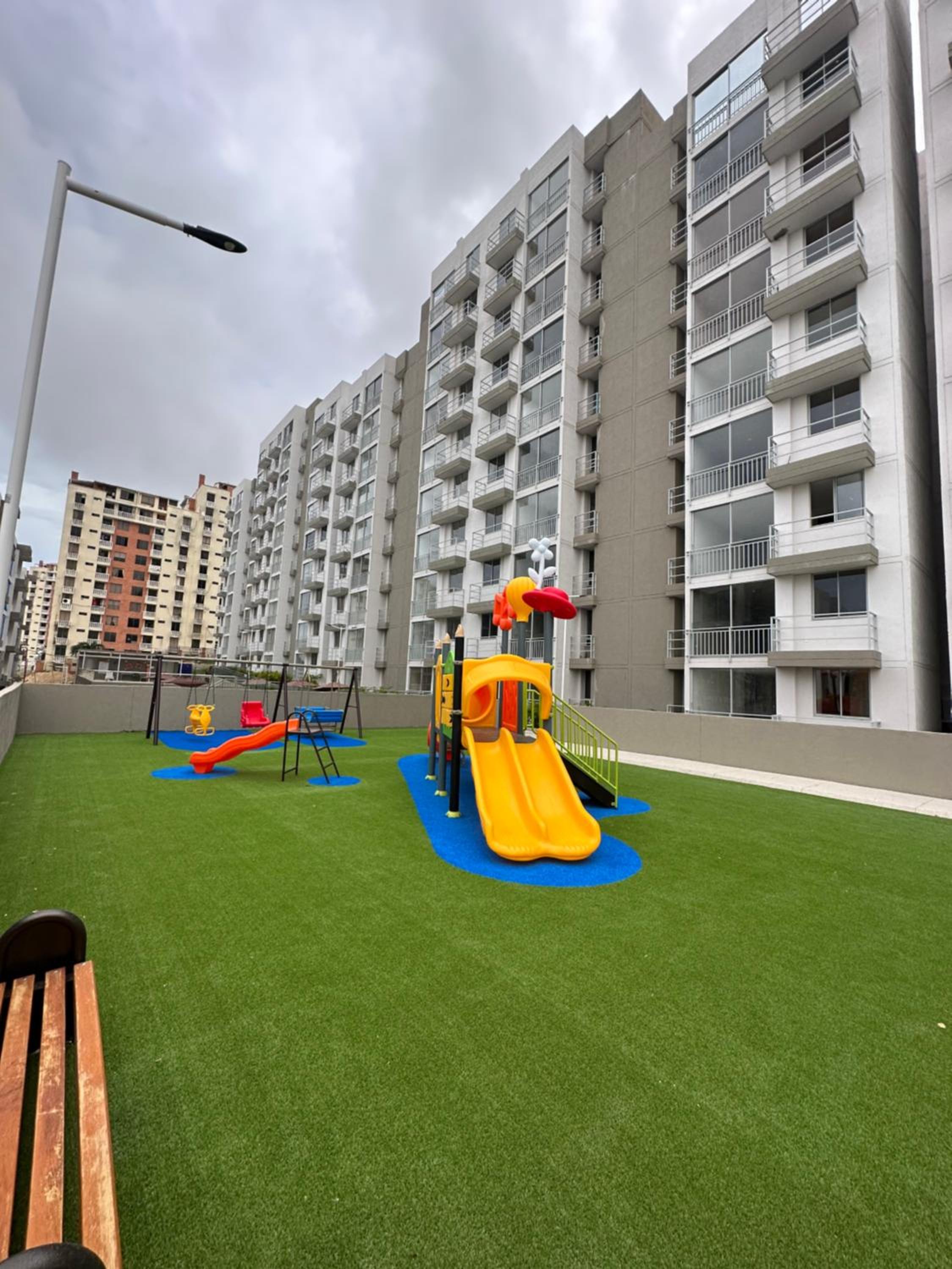 Increíble apartamento de 2 habitaciones con vista verde