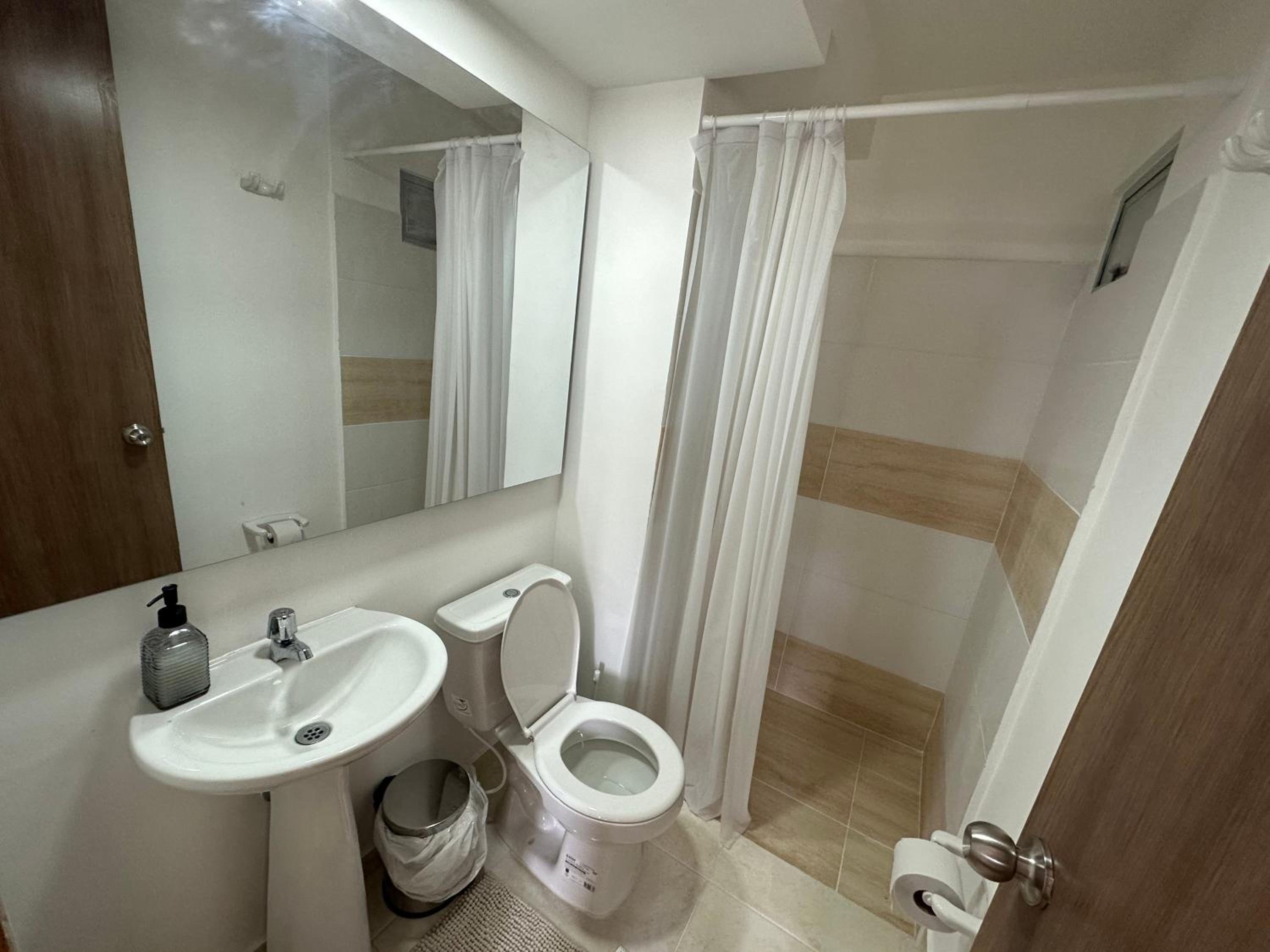 Increíble apartamento de 2 habitaciones con vista verde