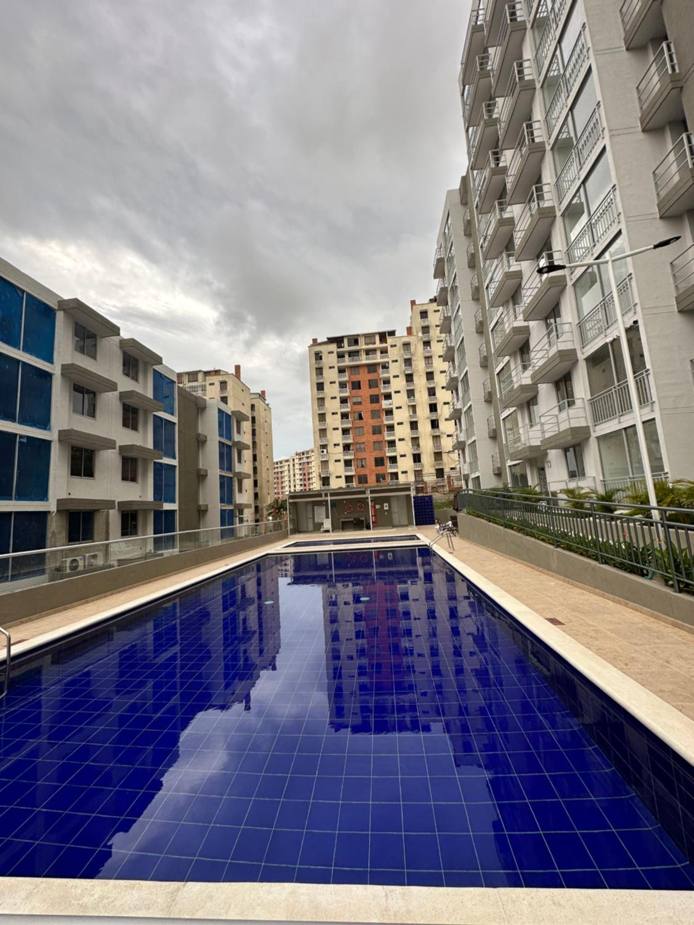 Increíble apartamento de 2 habitaciones con vista verde