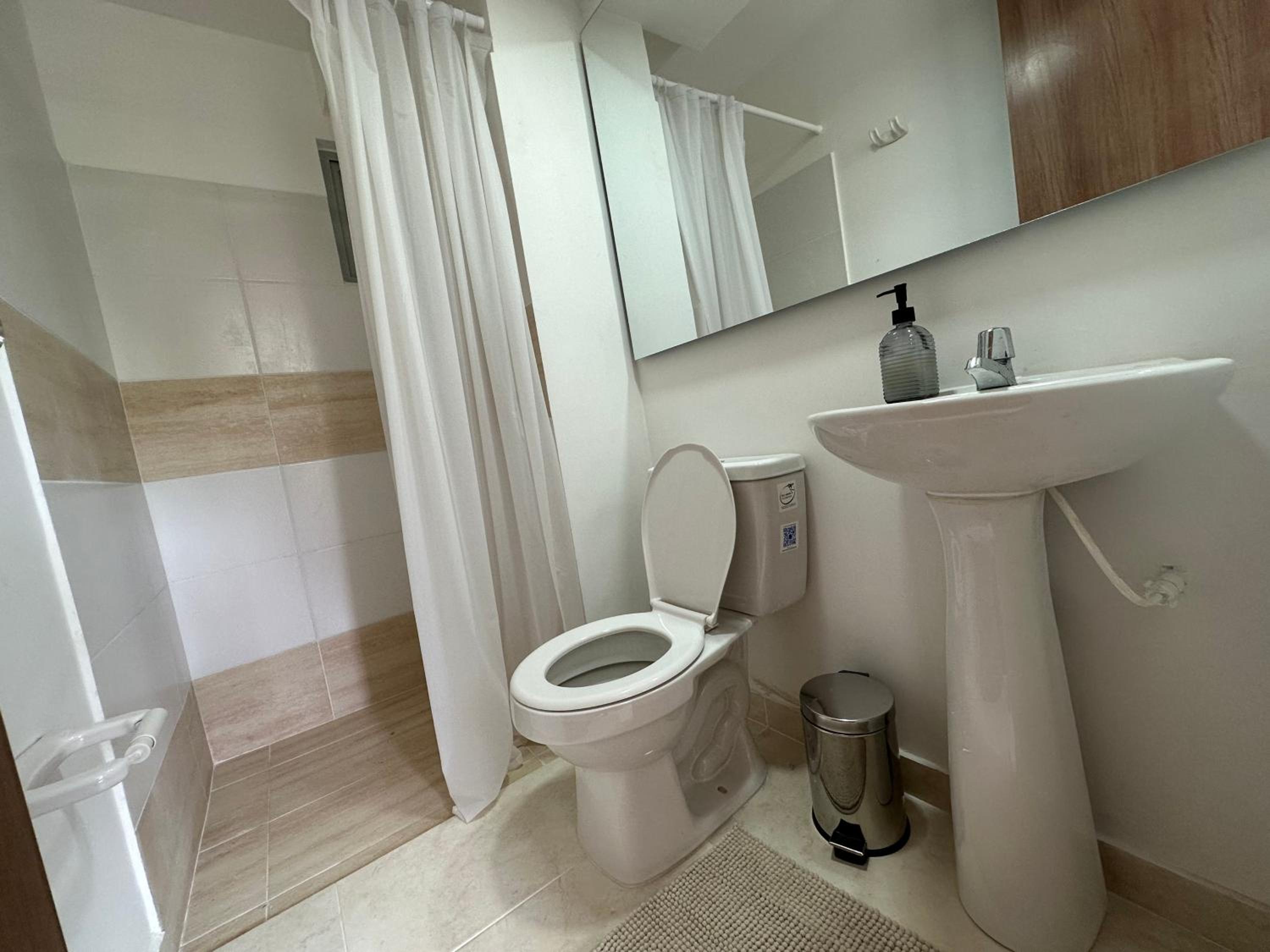 Increíble apartamento de 2 habitaciones con vista verde