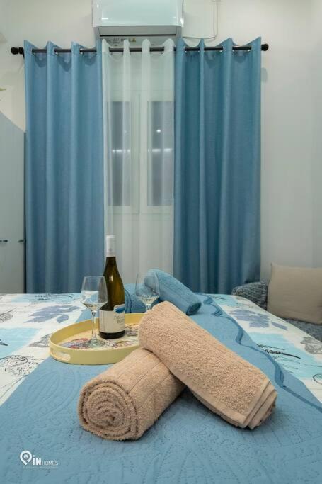 The Aqua - Stylish & Comfy Studio in Egaleo-Athens